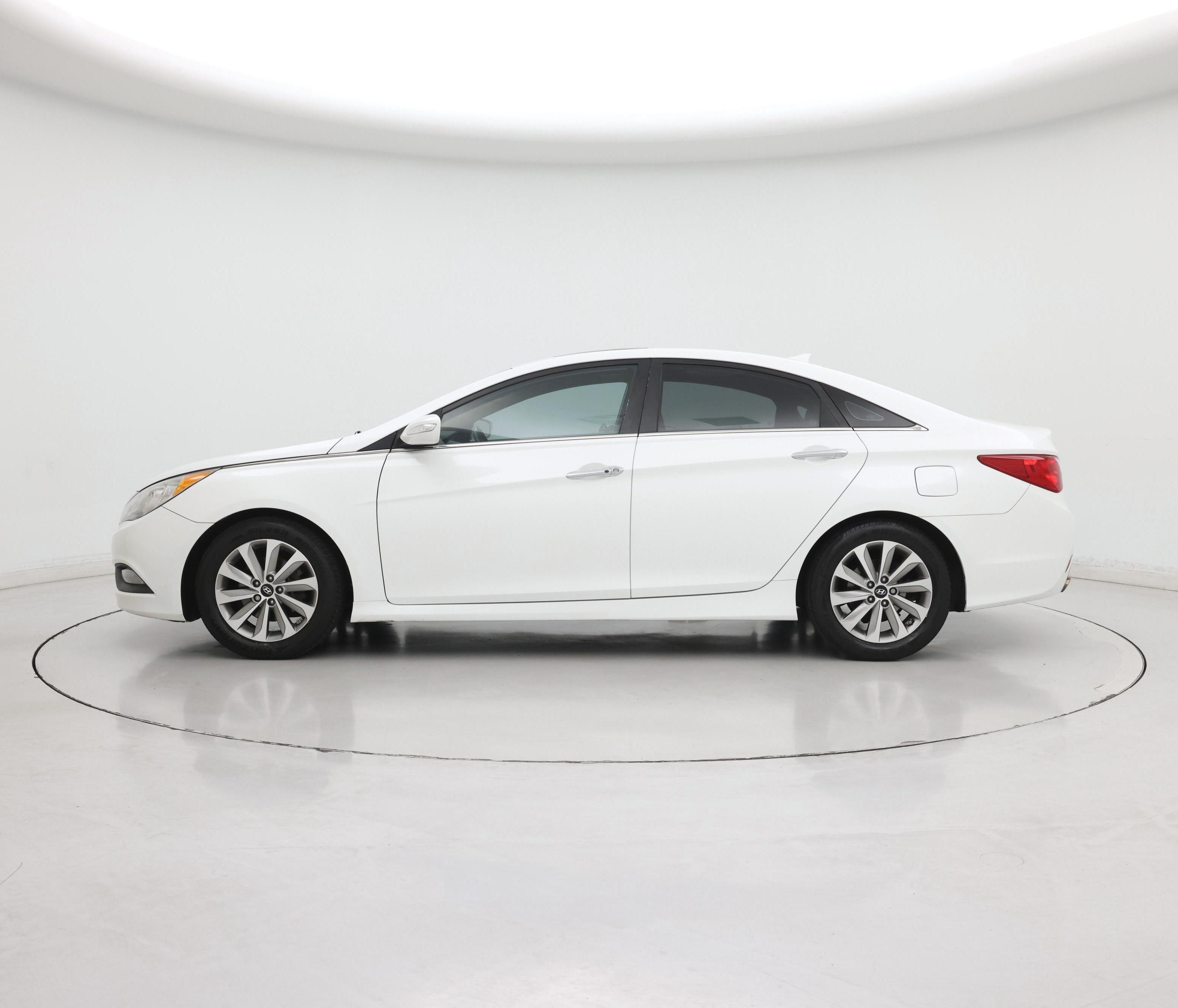 Thumbnail: 2014 Hyundai Sonata - 3