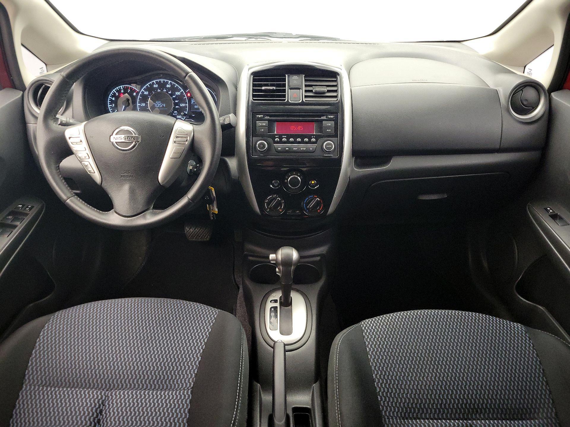 Thumbnail: 2015 Nissan Versa Note - 9