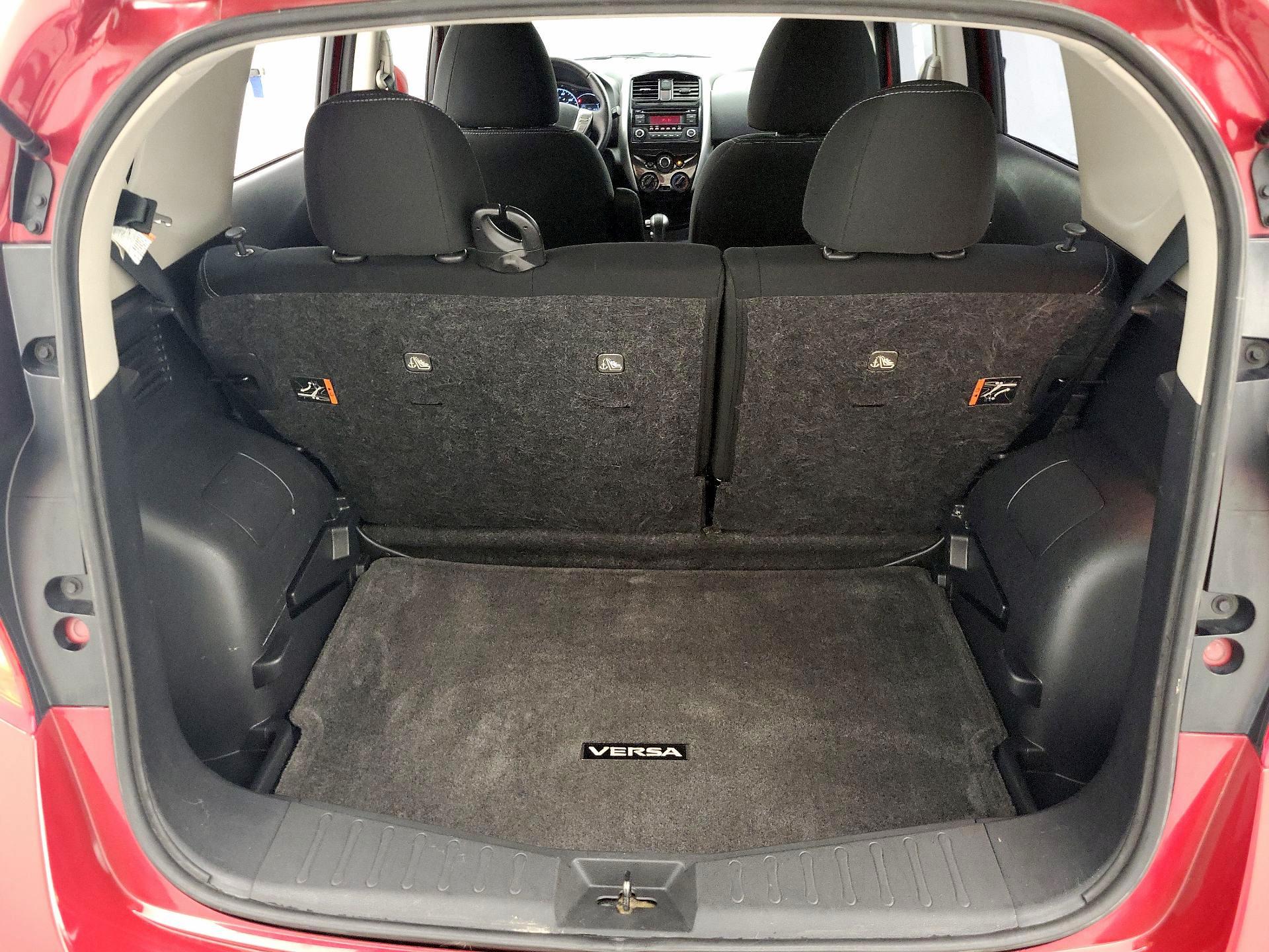 Thumbnail: 2015 Nissan Versa Note - 19