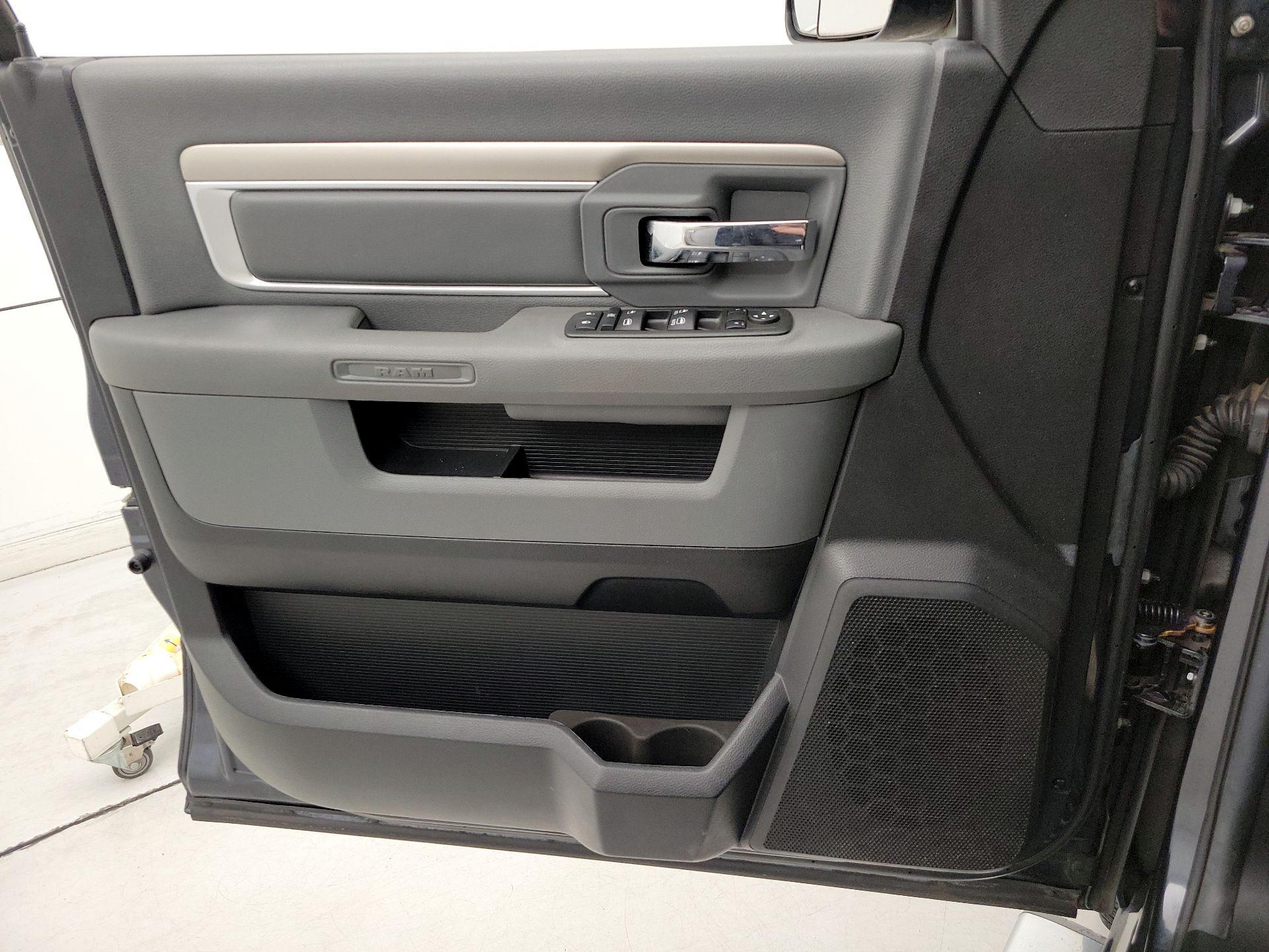 Thumbnail: 2014 RAM 1500 - 12