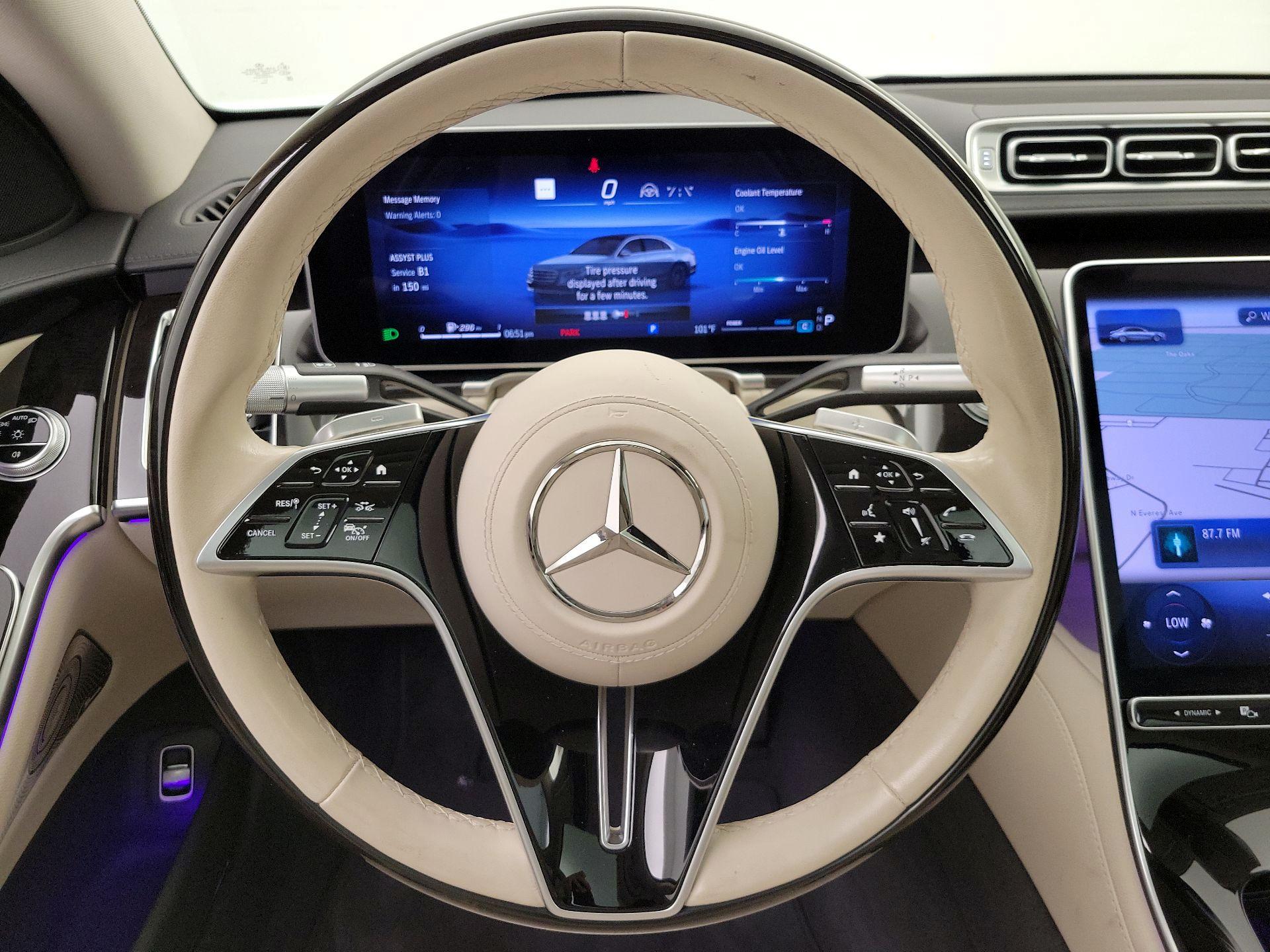Thumbnail: 2023 Mercedes-Benz S-Class - 10