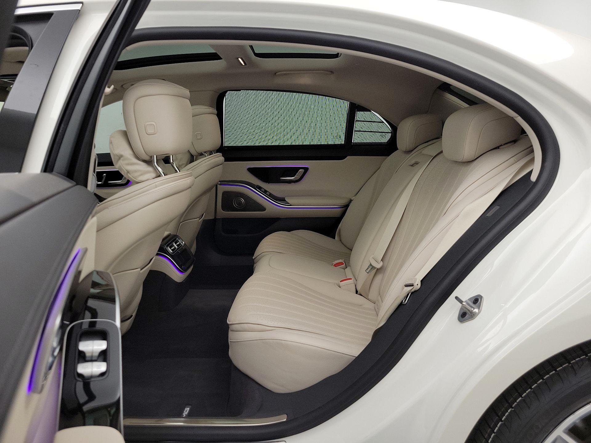 Thumbnail: 2023 Mercedes-Benz S-Class - 20