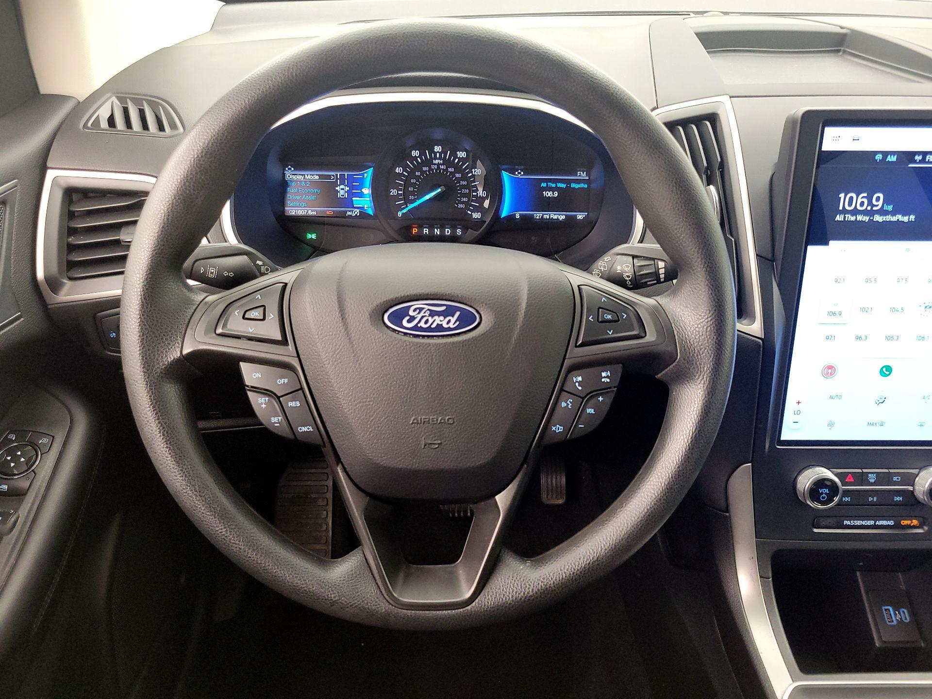 Thumbnail: 2021 Ford Edge - 10