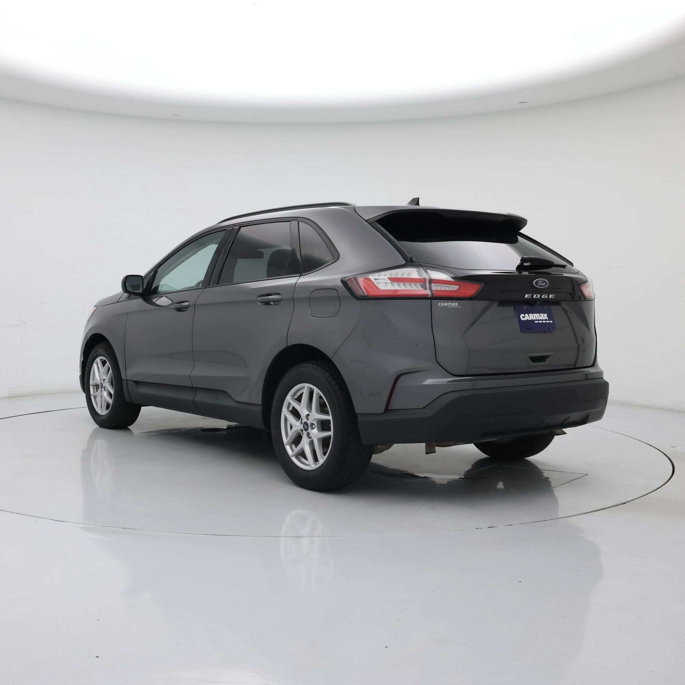 Thumbnail: 2021 Ford Edge - 2