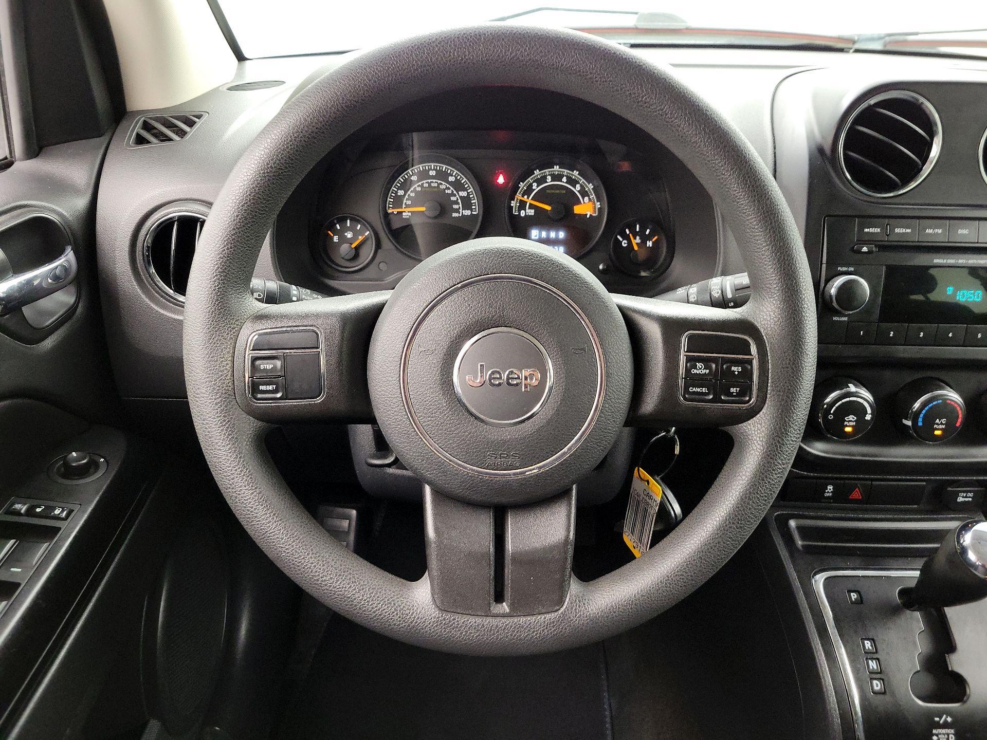 Thumbnail: 2015 Jeep Compass - 10
