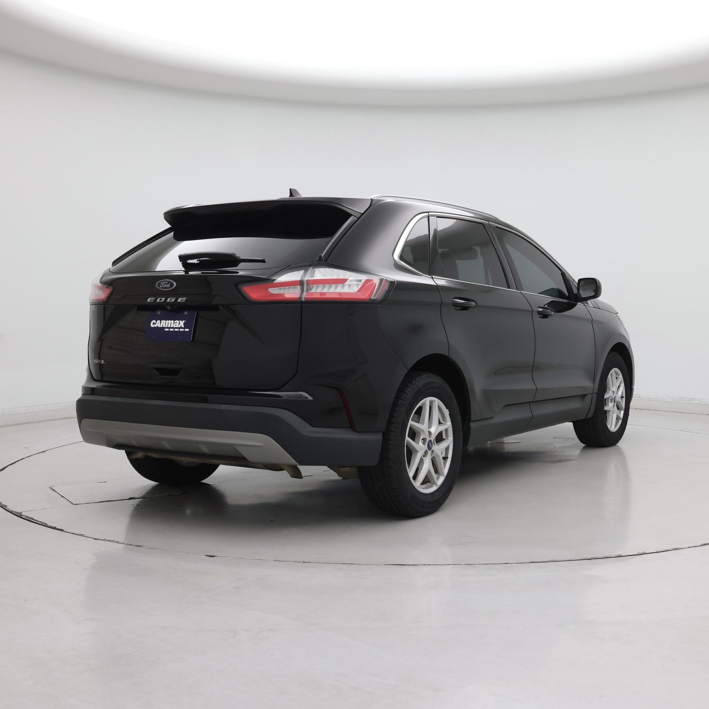Thumbnail: 2021 Ford Edge - 8