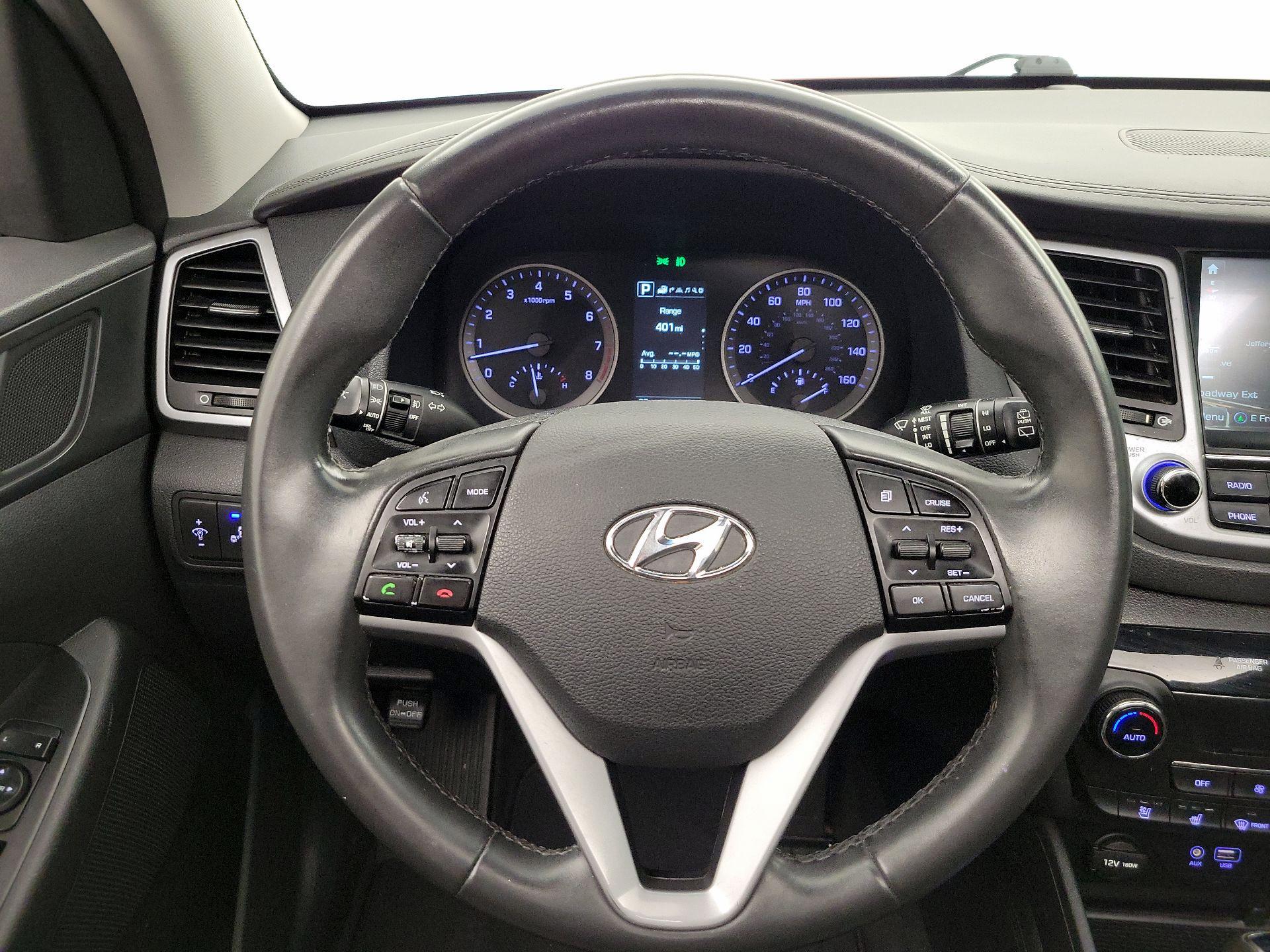 Thumbnail: 2017 Hyundai Tucson - 10
