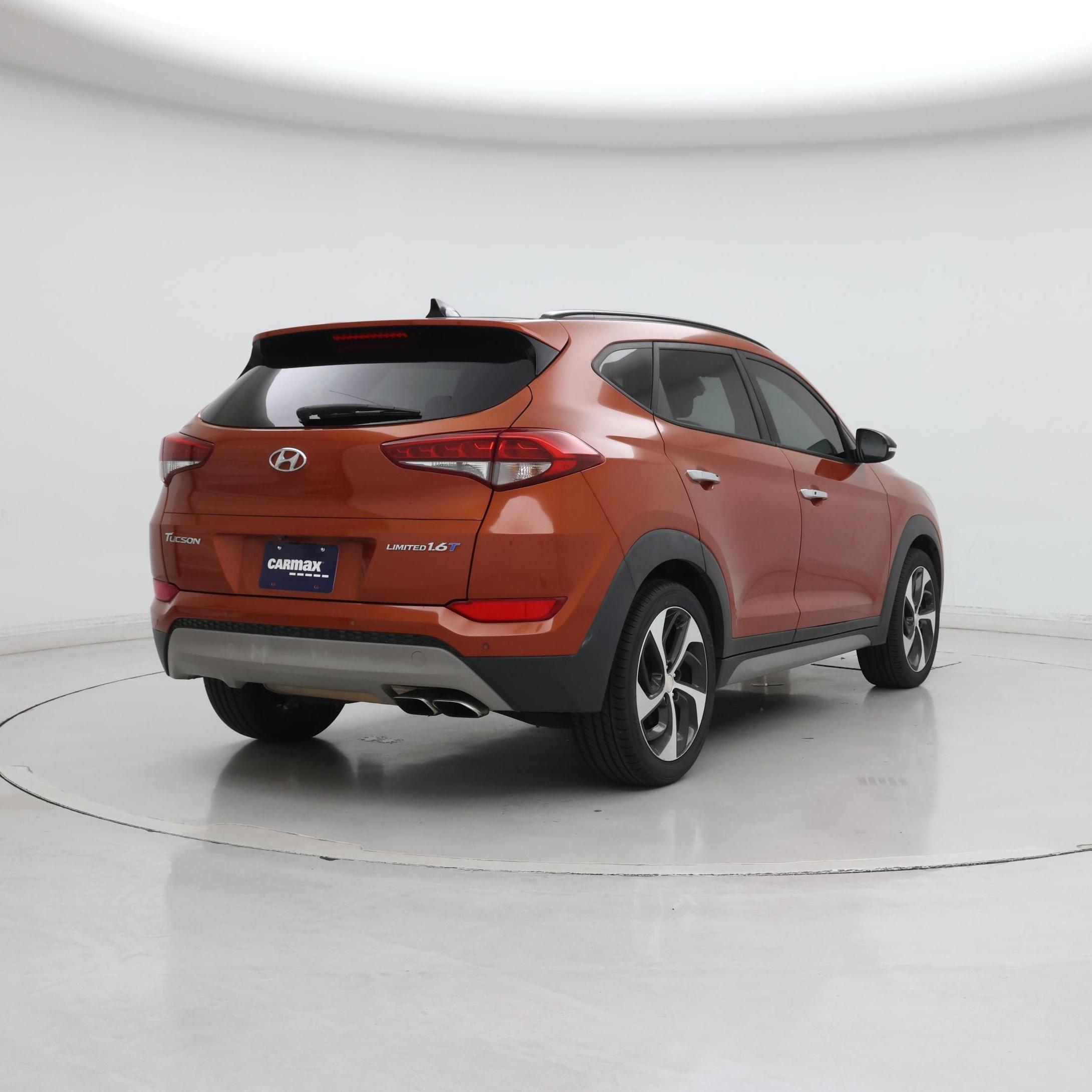 Thumbnail: 2017 Hyundai Tucson - 8