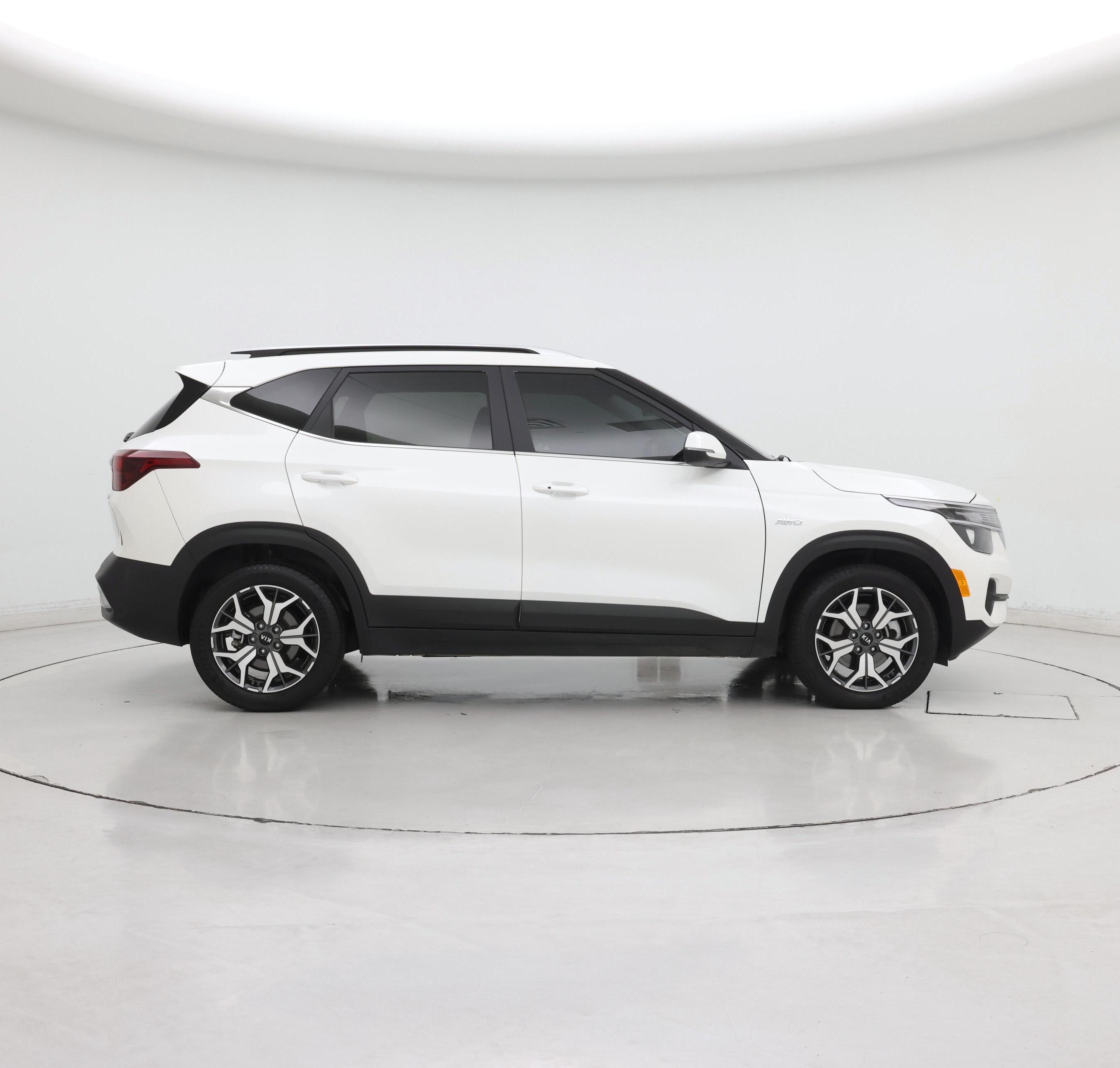 Thumbnail: 2021 Kia Seltos - 7