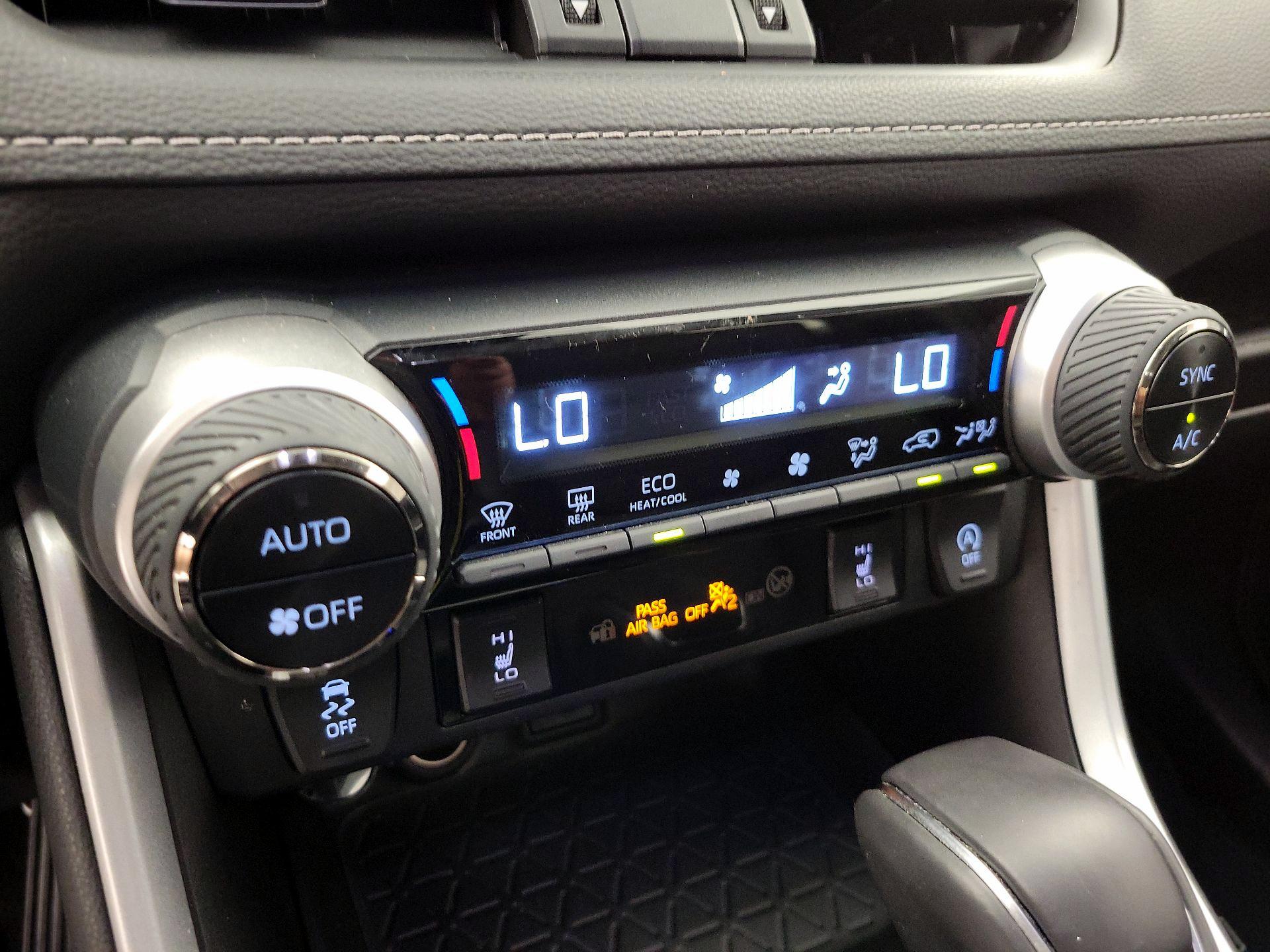 Thumbnail: 2023 Toyota RAV4 - 16