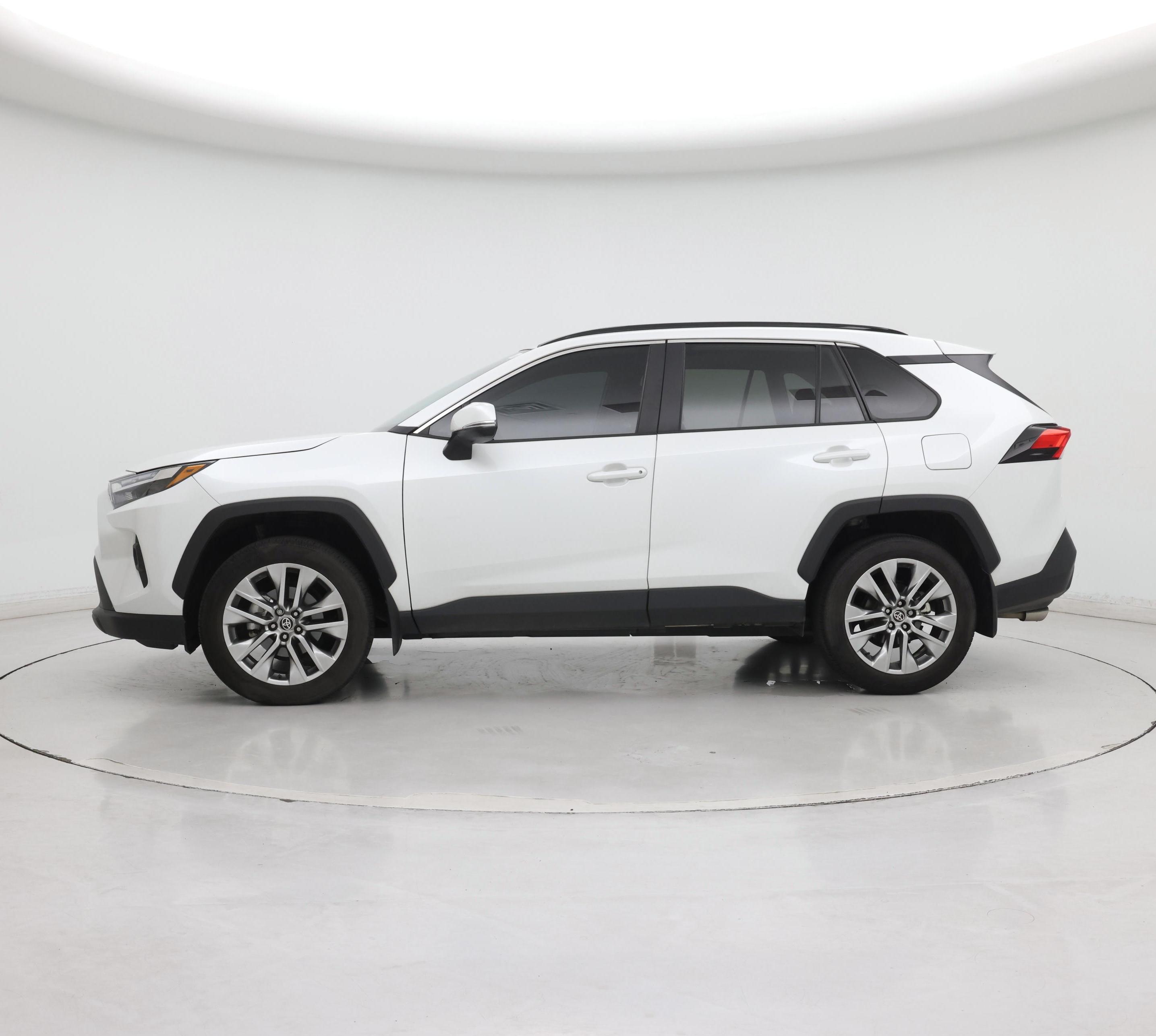 Thumbnail: 2023 Toyota RAV4 - 3