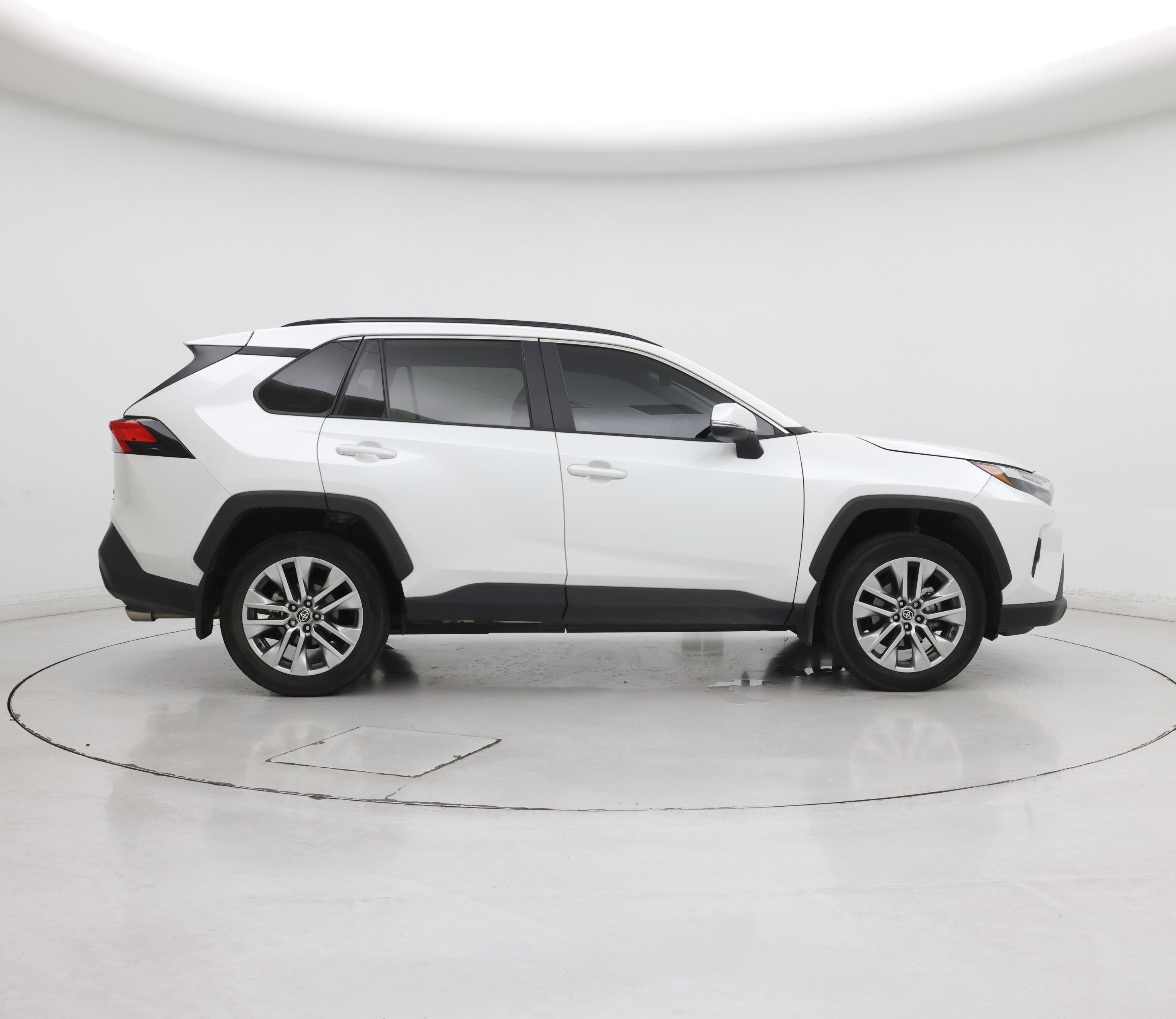 Thumbnail: 2023 Toyota RAV4 - 7
