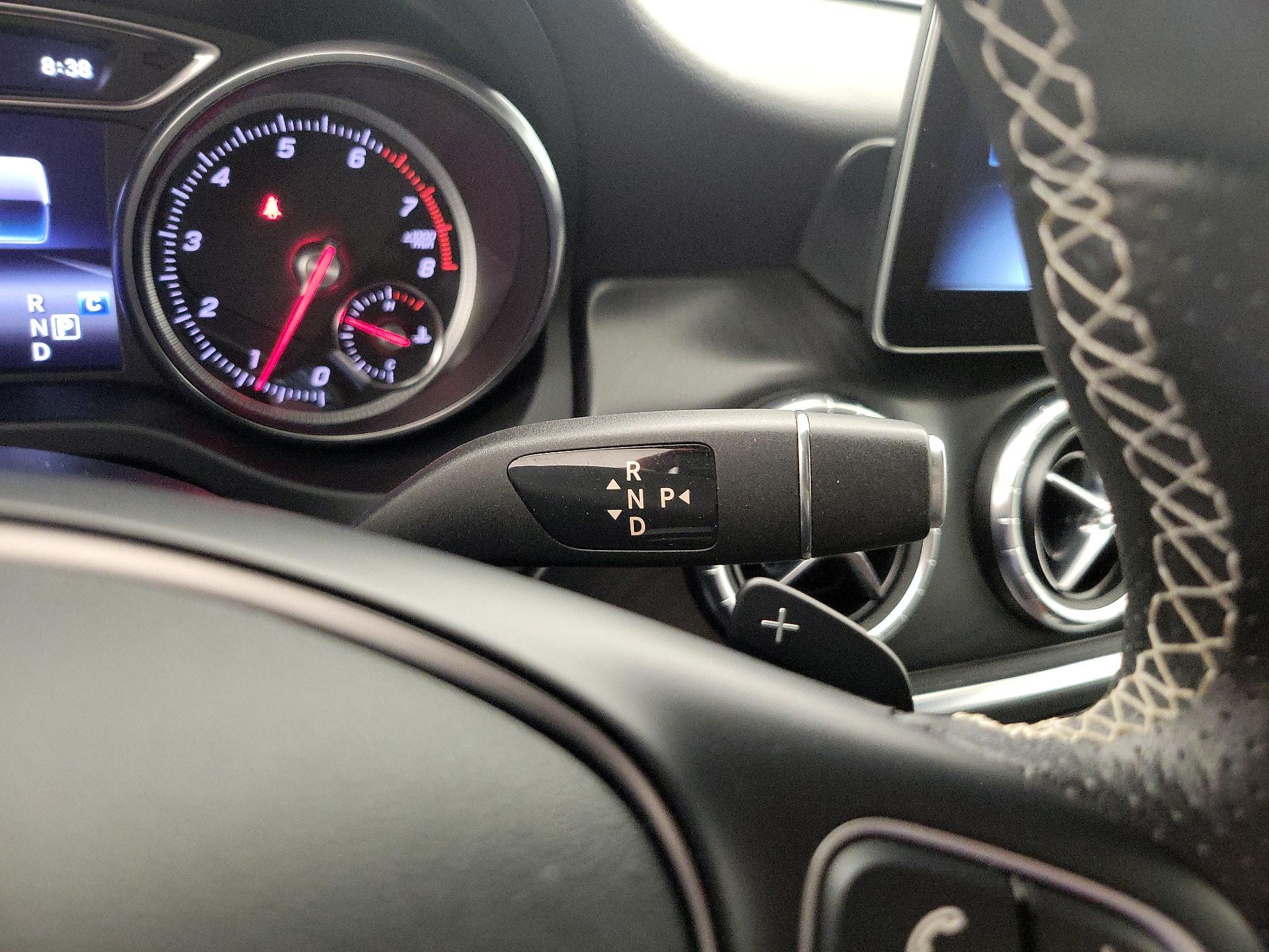 Thumbnail: 2018 Mercedes-Benz CLA - 17