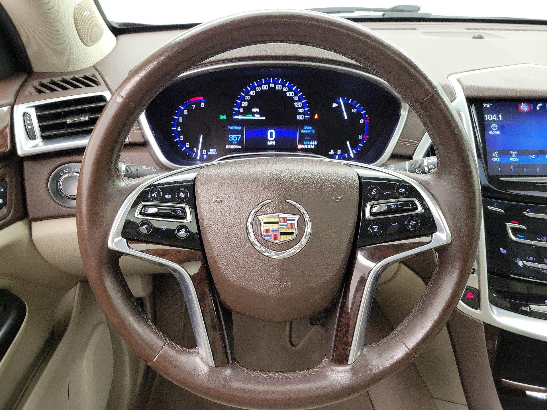 Thumbnail: 2016 Cadillac SRX - 10