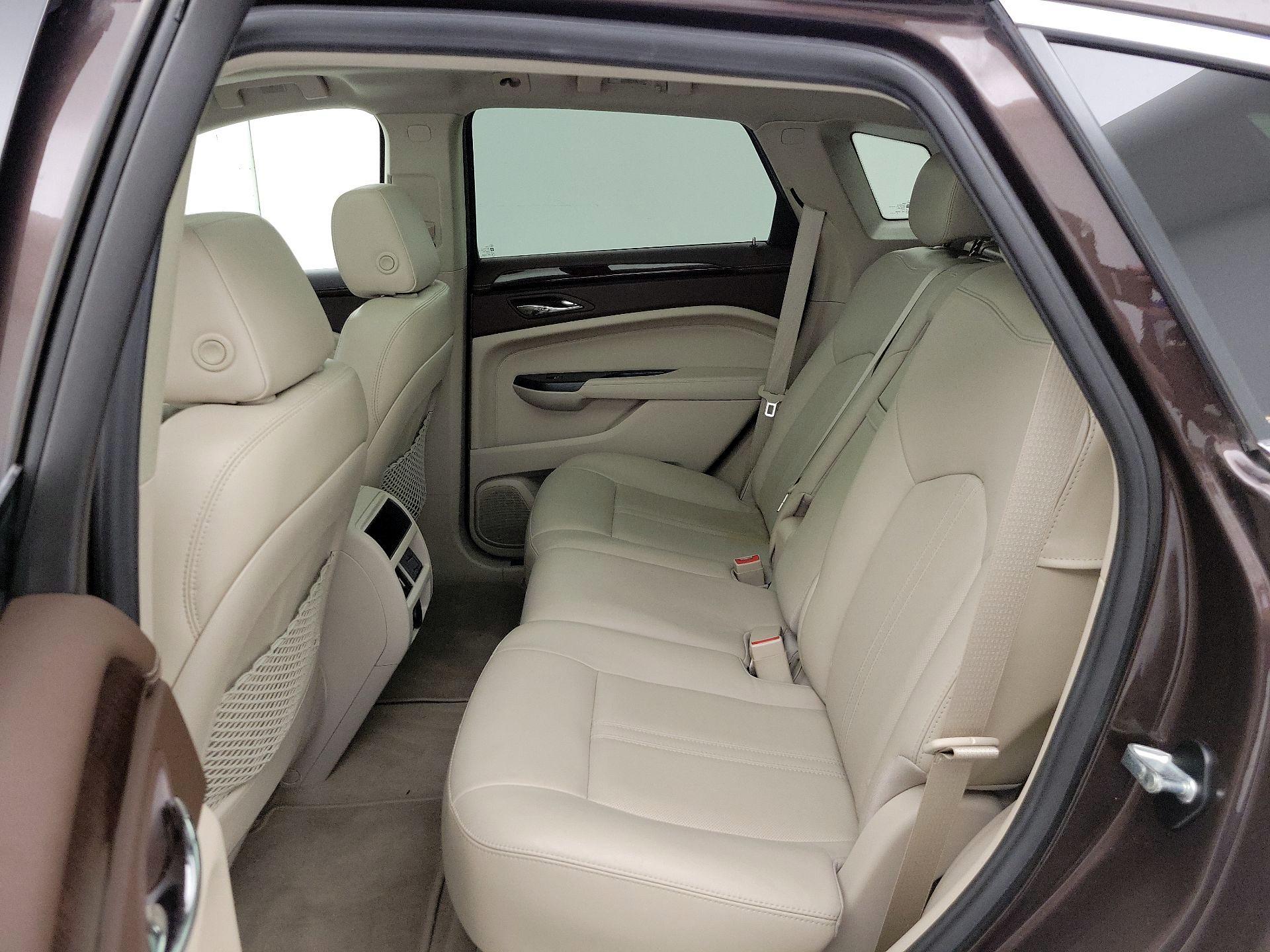Thumbnail: 2016 Cadillac SRX - 20