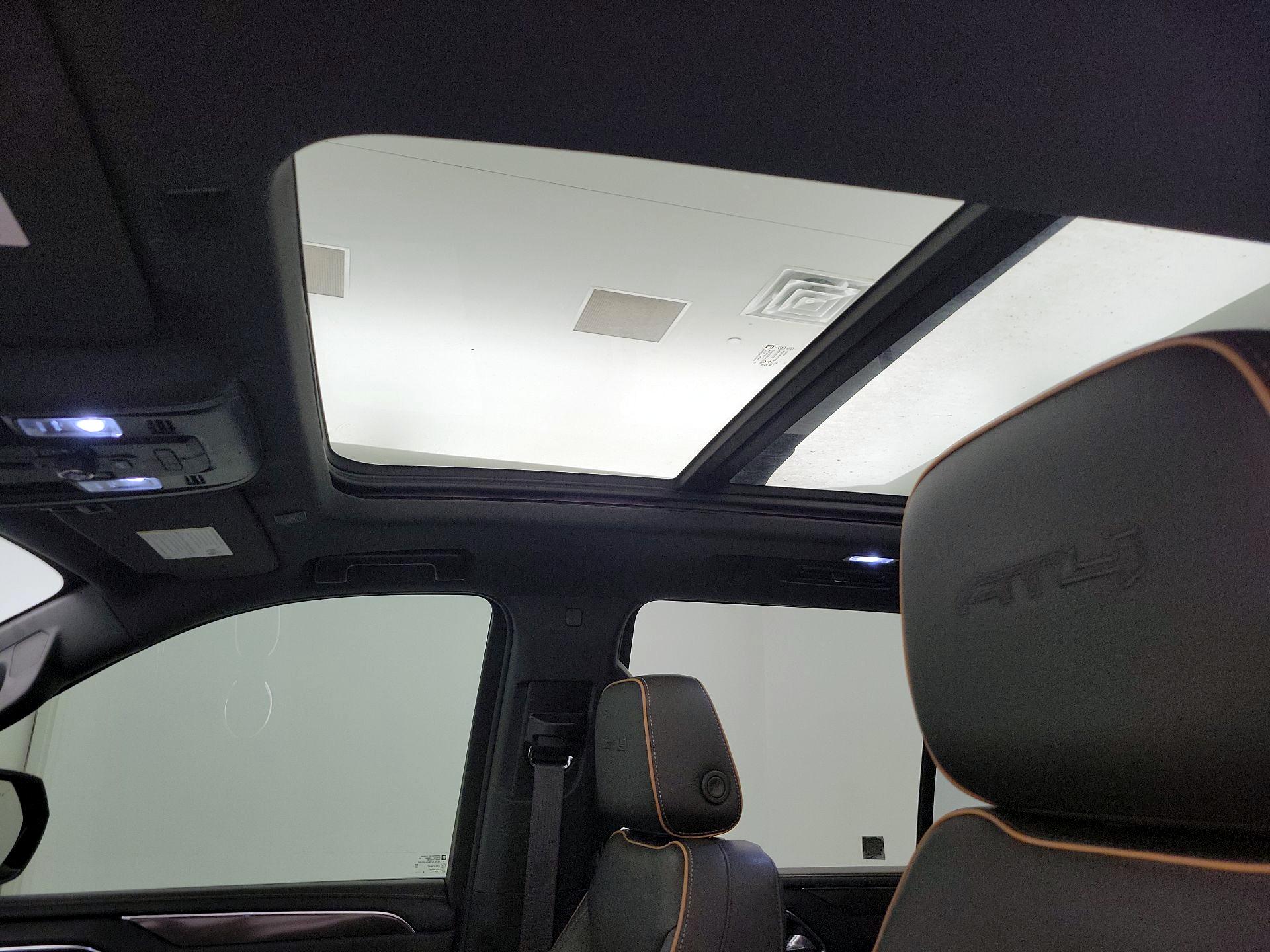 Thumbnail: 2023 GMC Yukon - 20