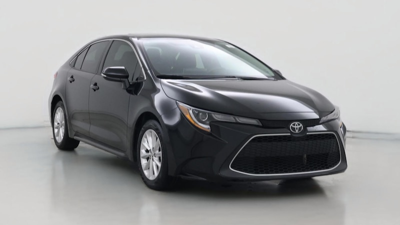 2021 Toyota Corolla XLE Hero Image