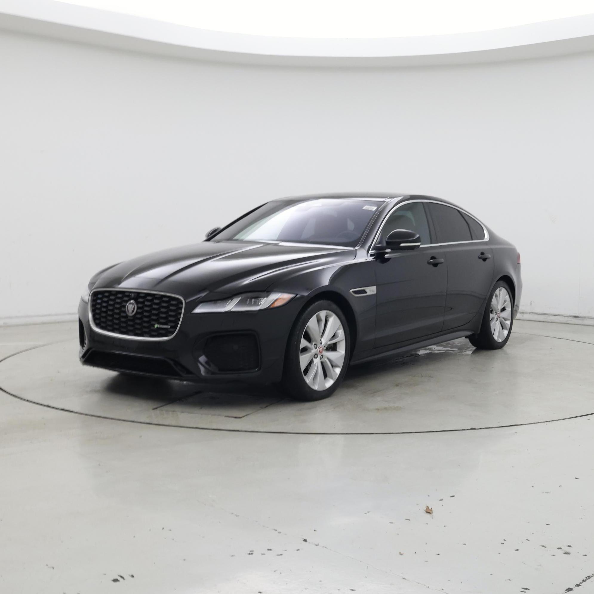 Thumbnail: 2021 Jaguar XF - 4