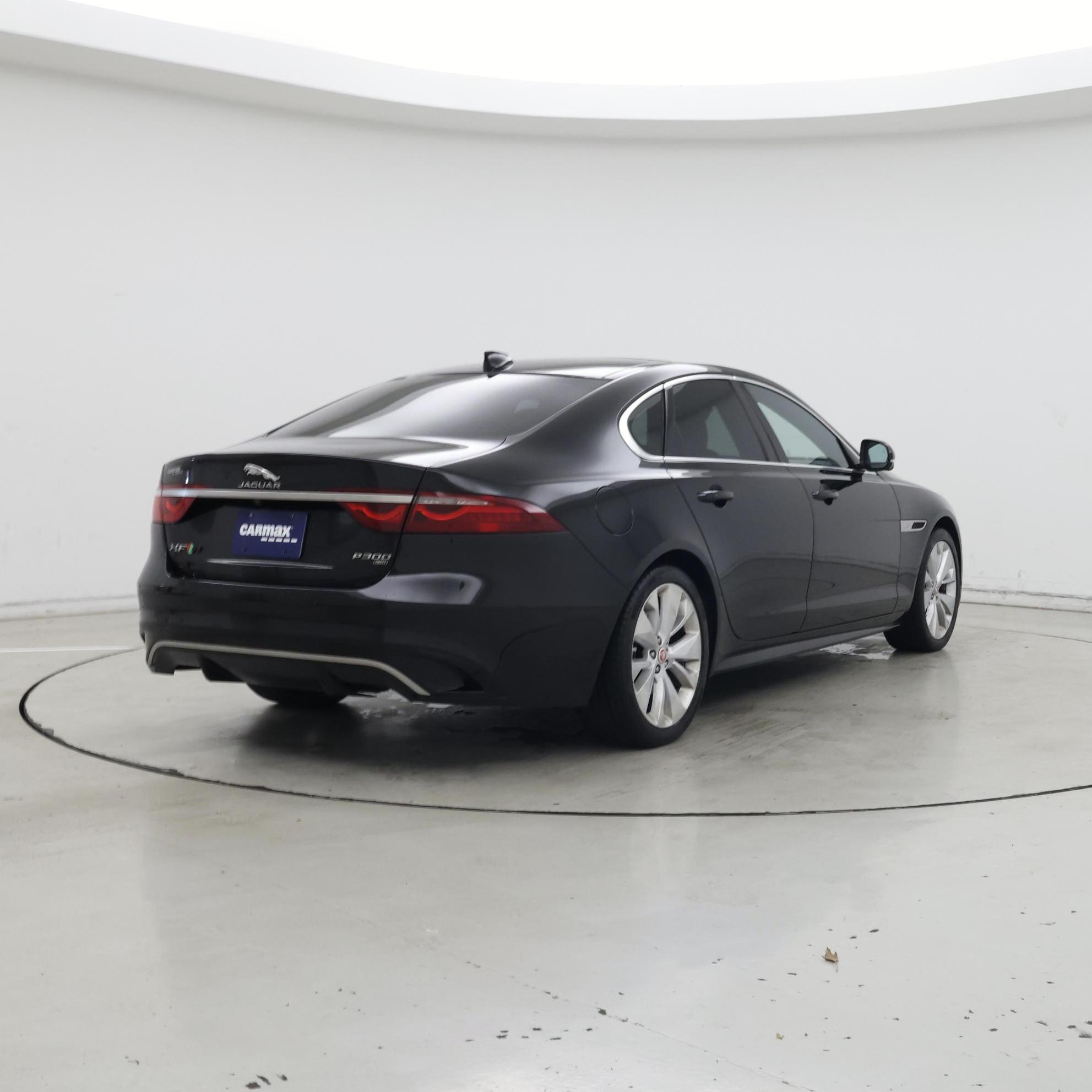 Thumbnail: 2021 Jaguar XF - 8