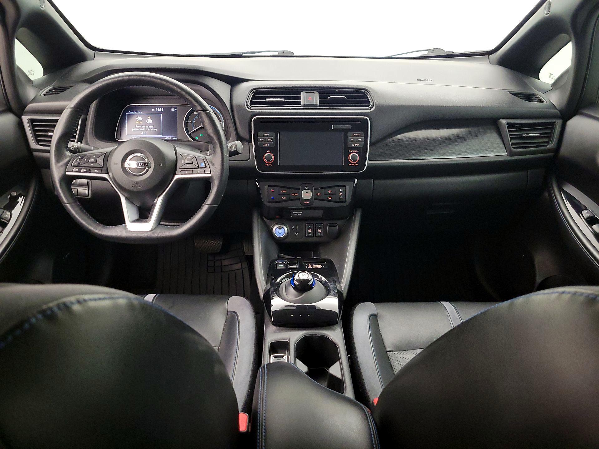 Thumbnail: 2018 Nissan Leaf - 9
