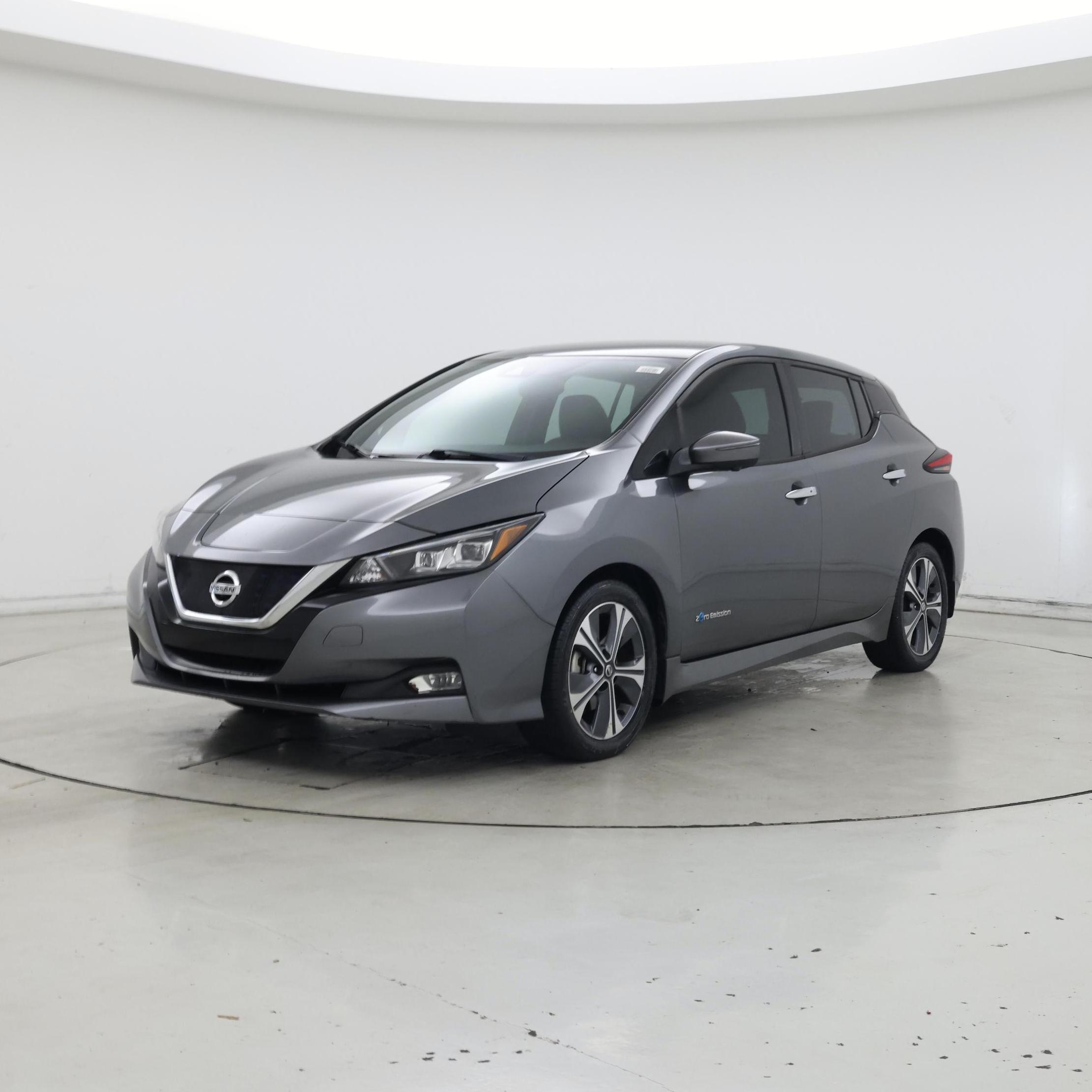Thumbnail: 2018 Nissan Leaf - 4