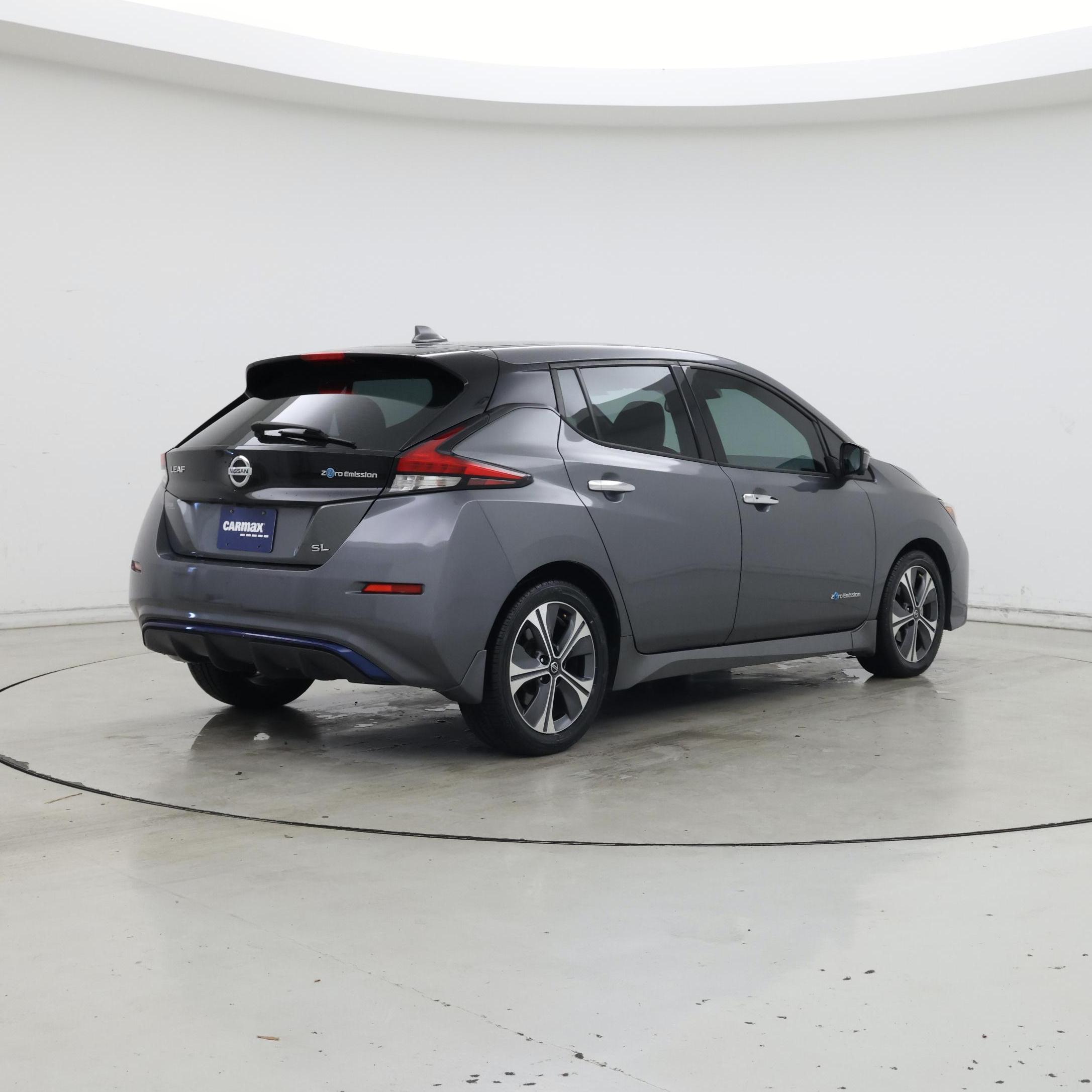 Thumbnail: 2018 Nissan Leaf - 8