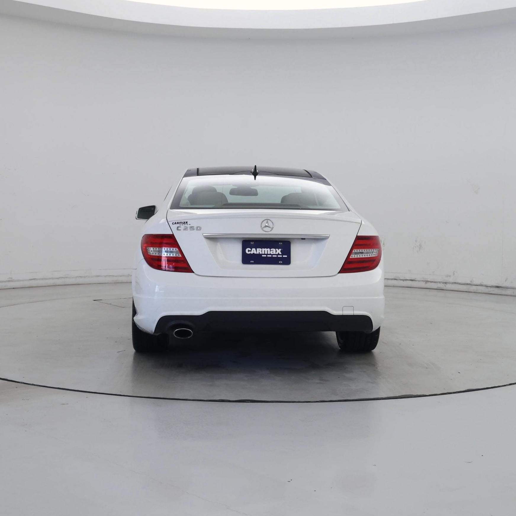 Thumbnail: 2015 Mercedes-Benz C-Class - 6