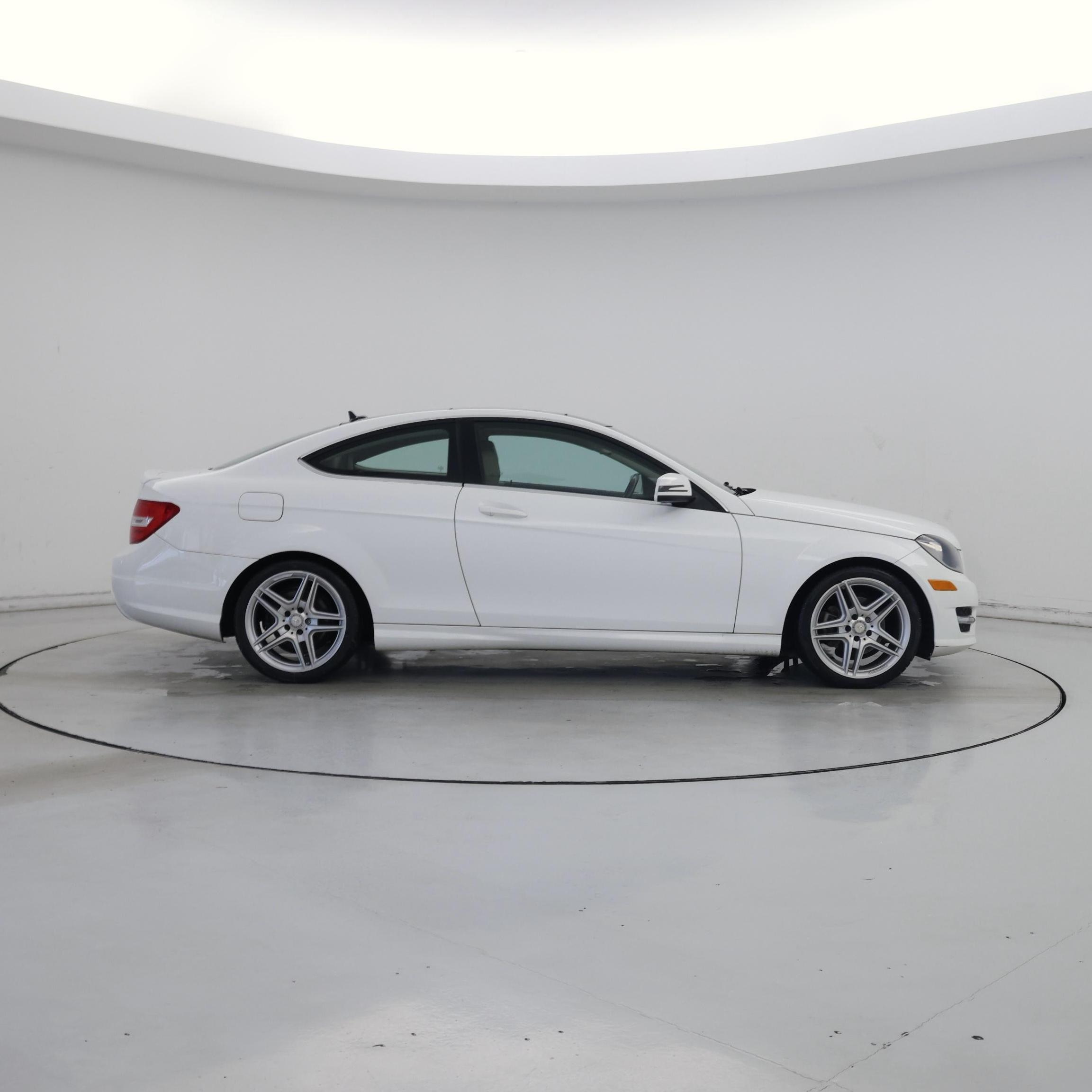 Thumbnail: 2015 Mercedes-Benz C-Class - 7
