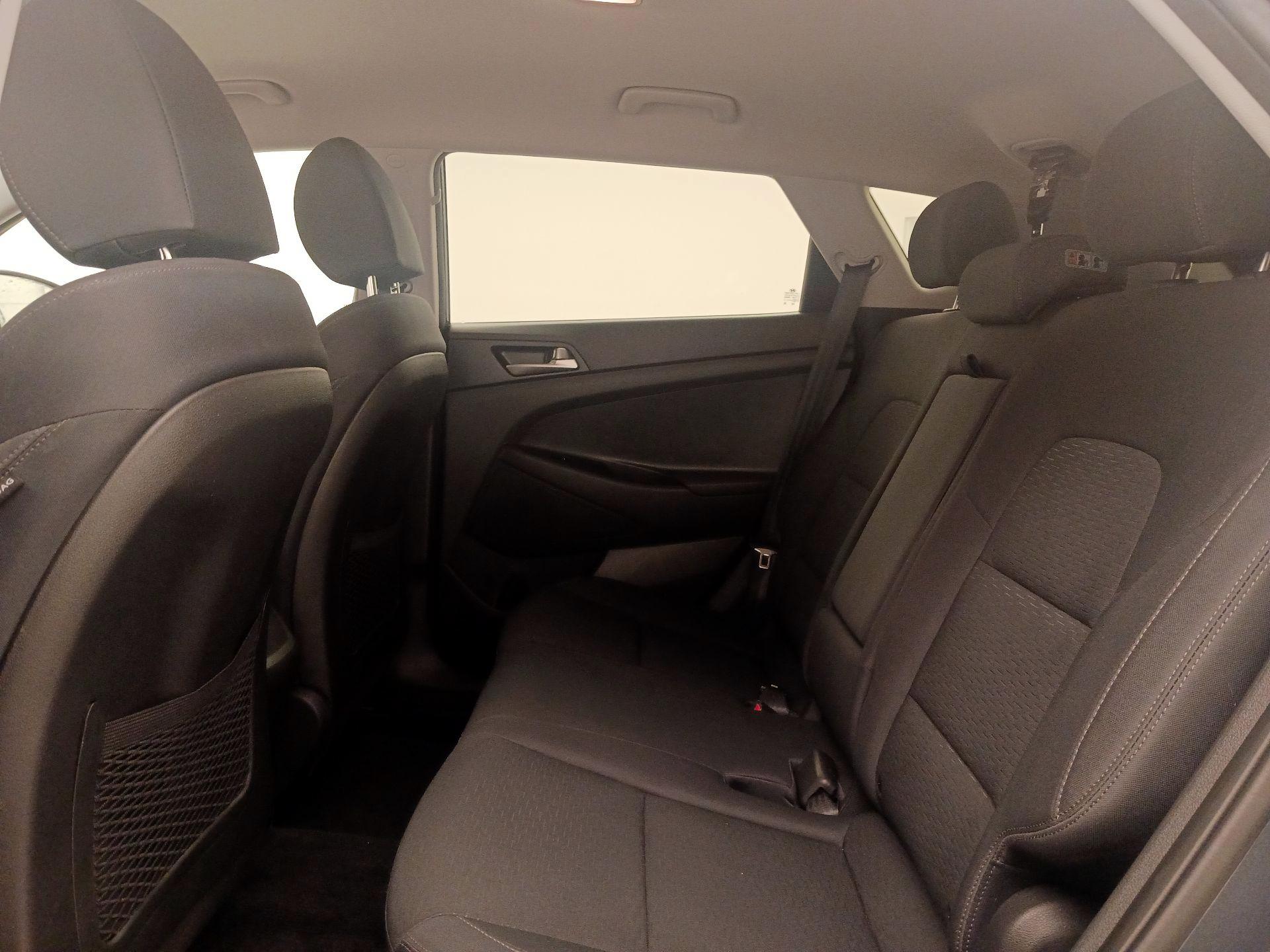 Thumbnail: 2020 Hyundai Tucson - 19
