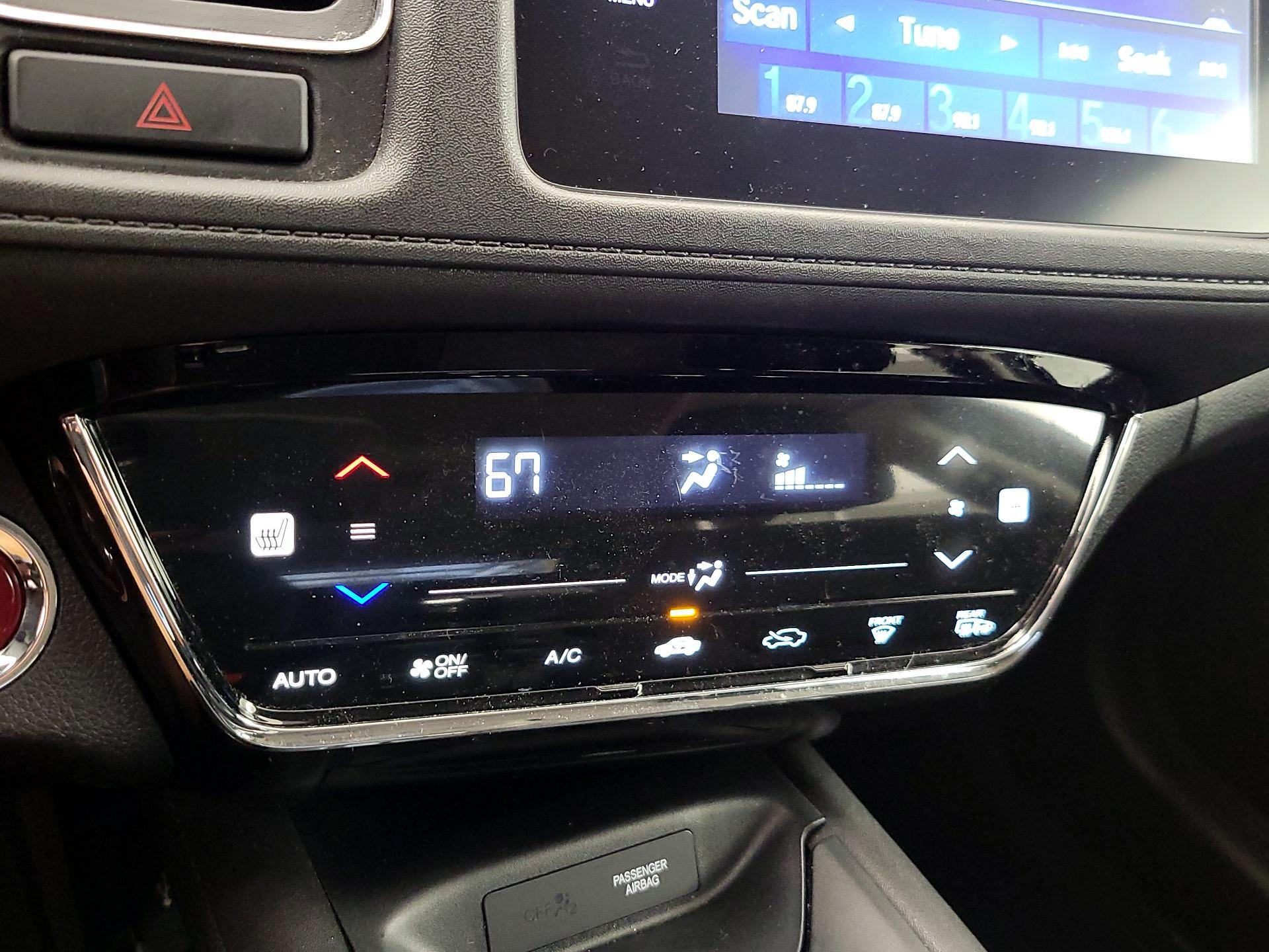 Thumbnail: 2017 Honda HR-V - 16