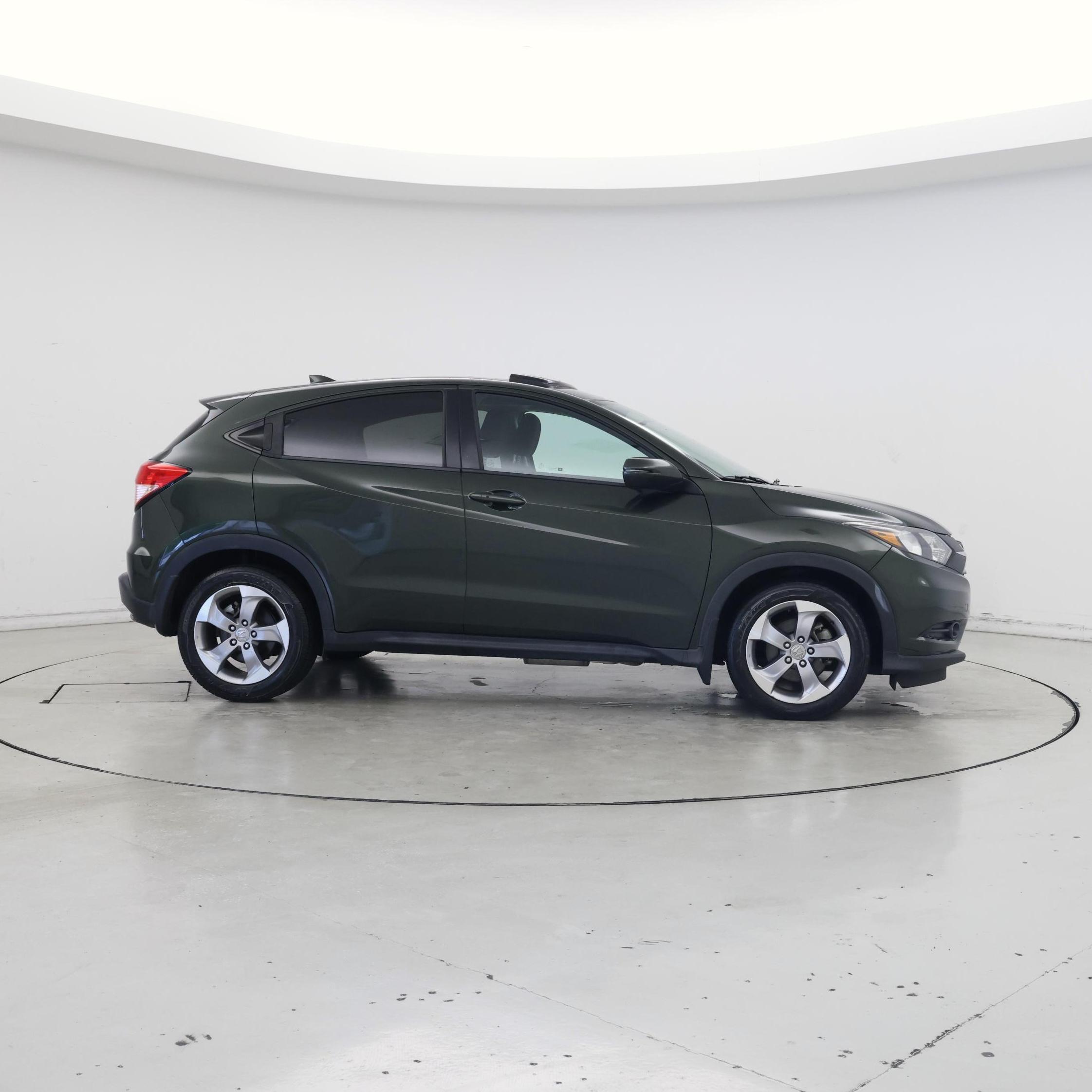 Thumbnail: 2017 Honda HR-V - 7