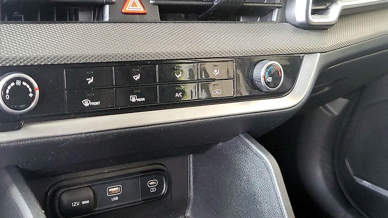 2023 Kia Sportage LX 14