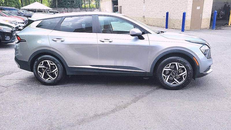 2023 Kia Sportage LX 4