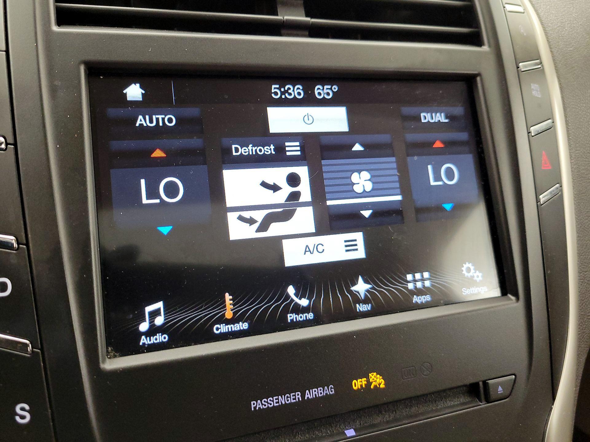 Thumbnail: 2017 Lincoln MKC - 17