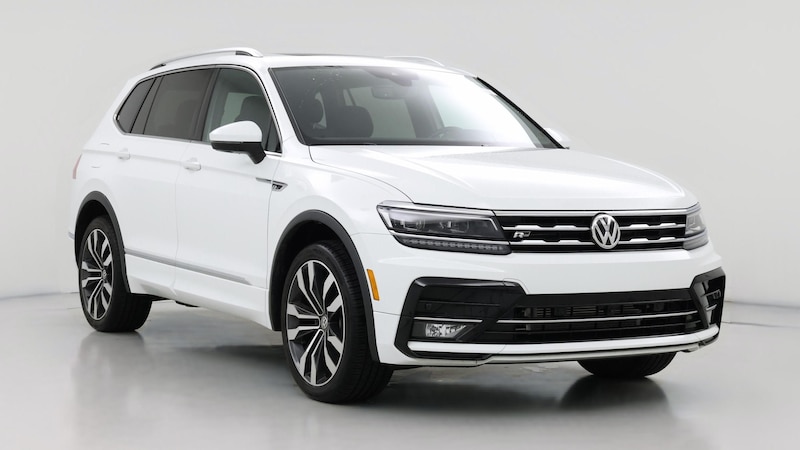 2020 Volkswagen Tiguan SE R-Line Hero Image
