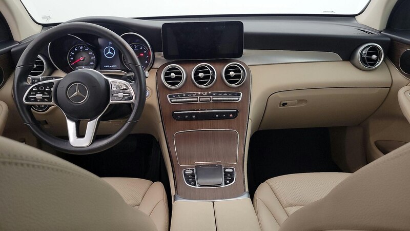 2021 Mercedes-Benz GLC 300 9