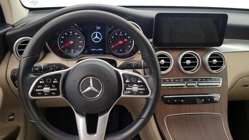 2021 Mercedes-Benz GLC 300 10