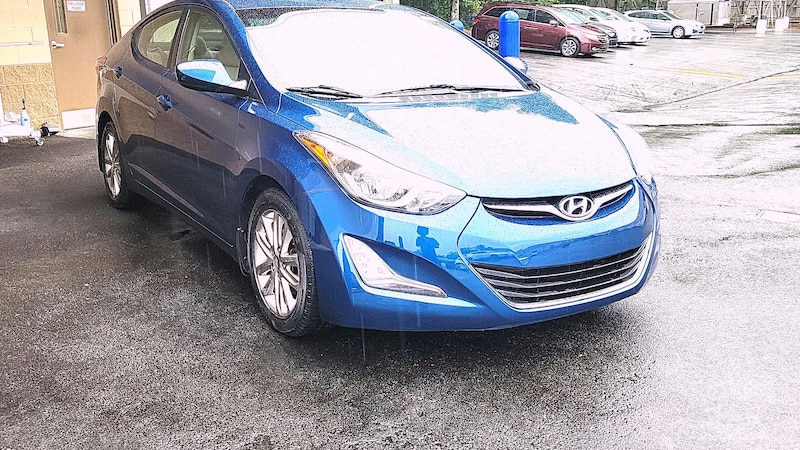 2016 Hyundai Elantra SE Hero Image