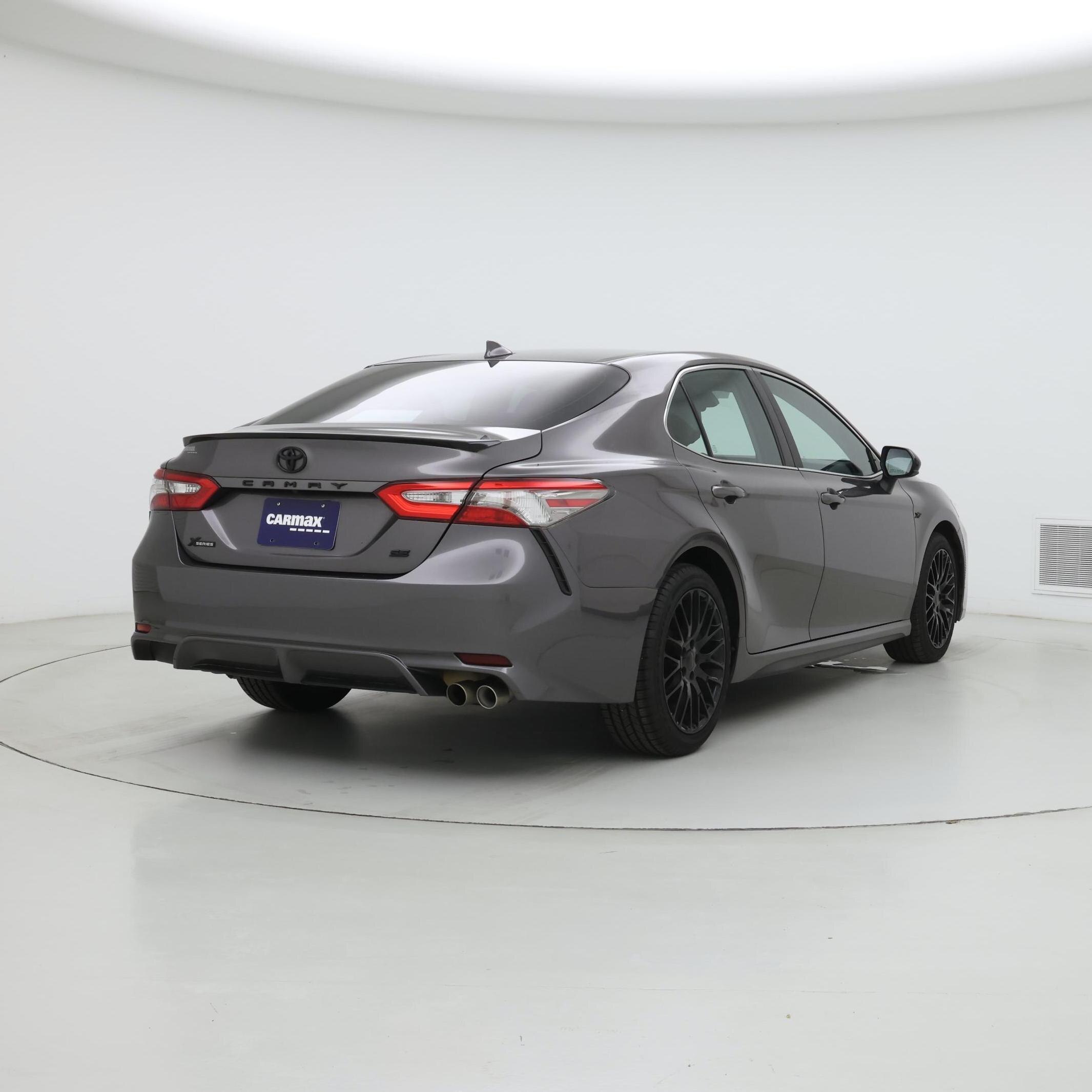 Thumbnail: 2019 Toyota Camry - 8