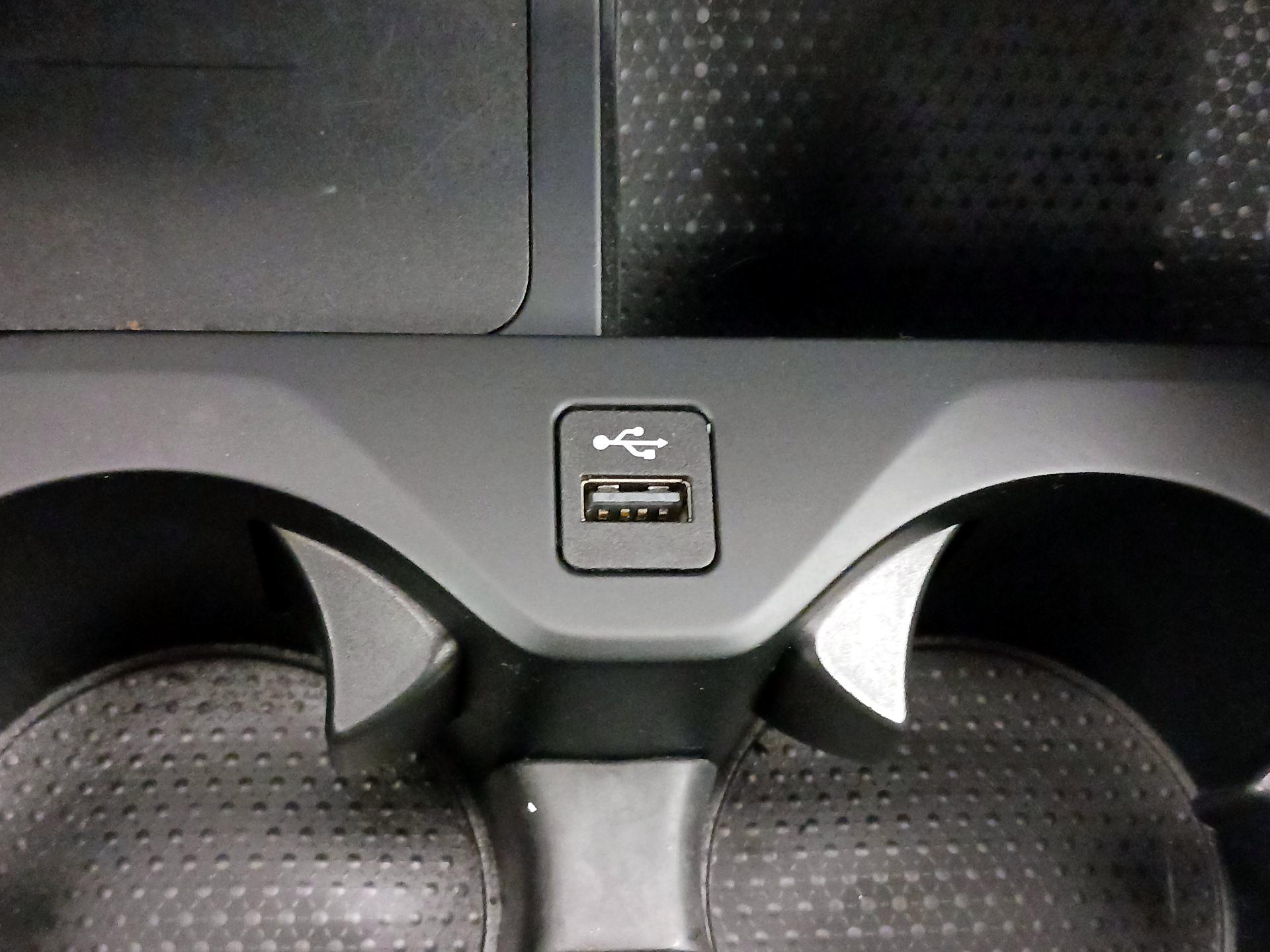 Thumbnail: 2019 BMW X5 - 19