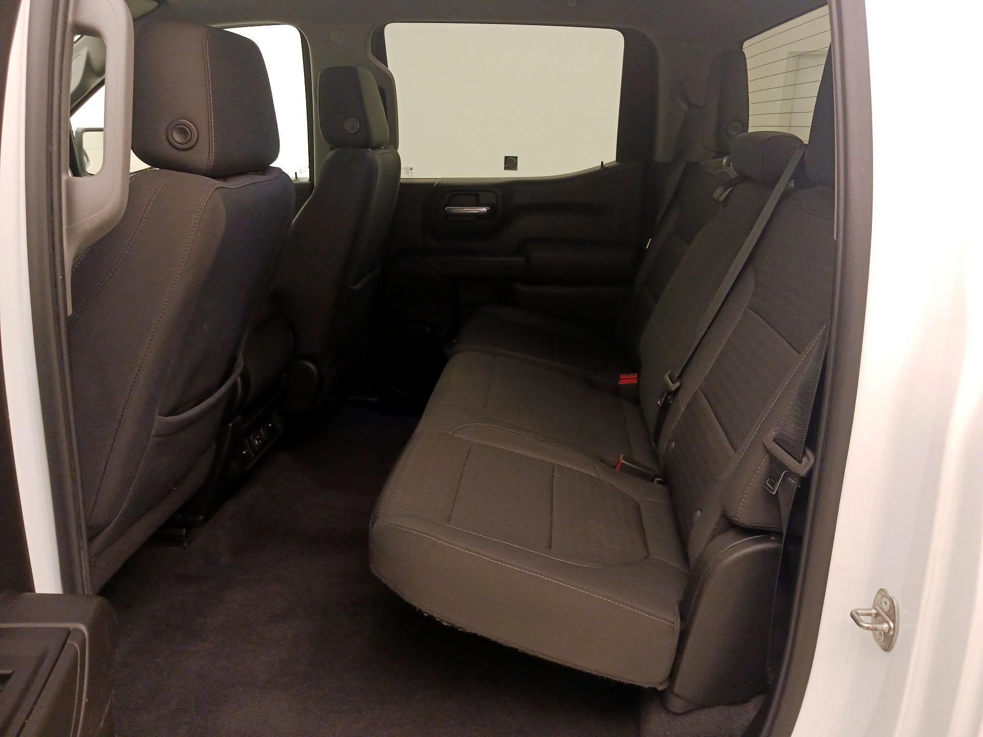 Thumbnail: 2020 Chevrolet Silverado 1500 - 19