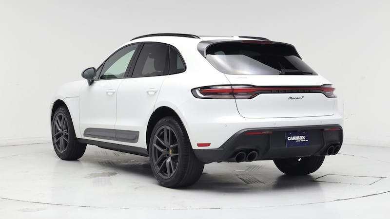 2023 Porsche Macan T 2