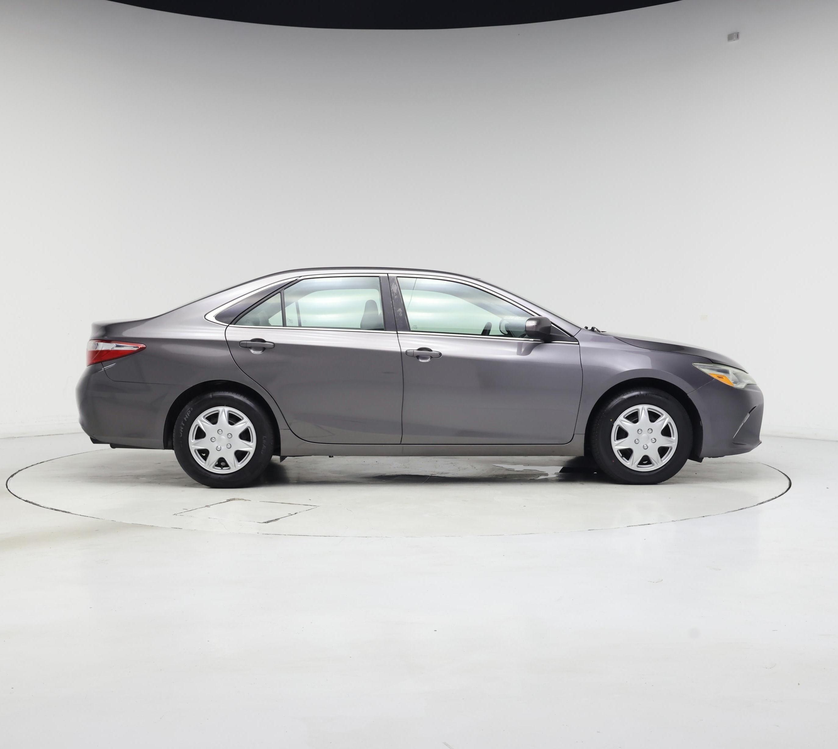 Thumbnail: 2015 Toyota Camry - 7