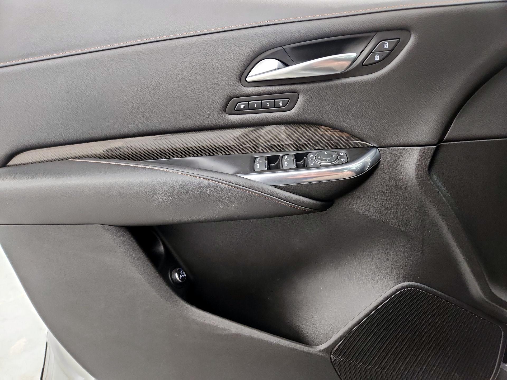 Thumbnail: 2019 Cadillac XT4 - 12