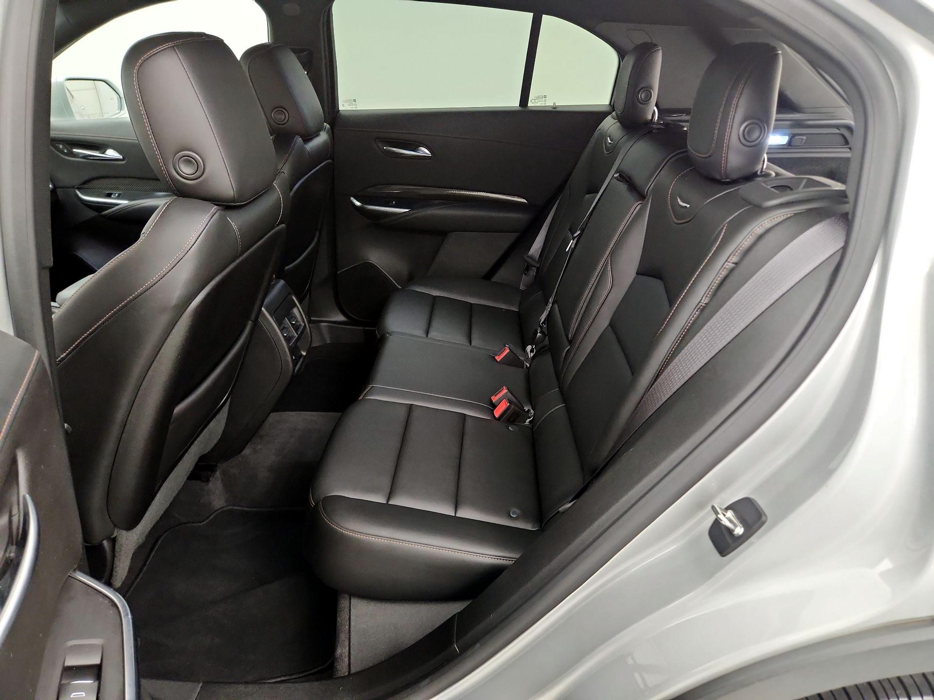 Thumbnail: 2019 Cadillac XT4 - 19
