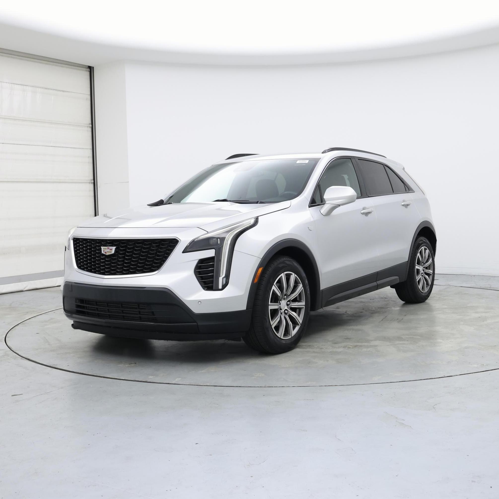 Thumbnail: 2019 Cadillac XT4 - 4