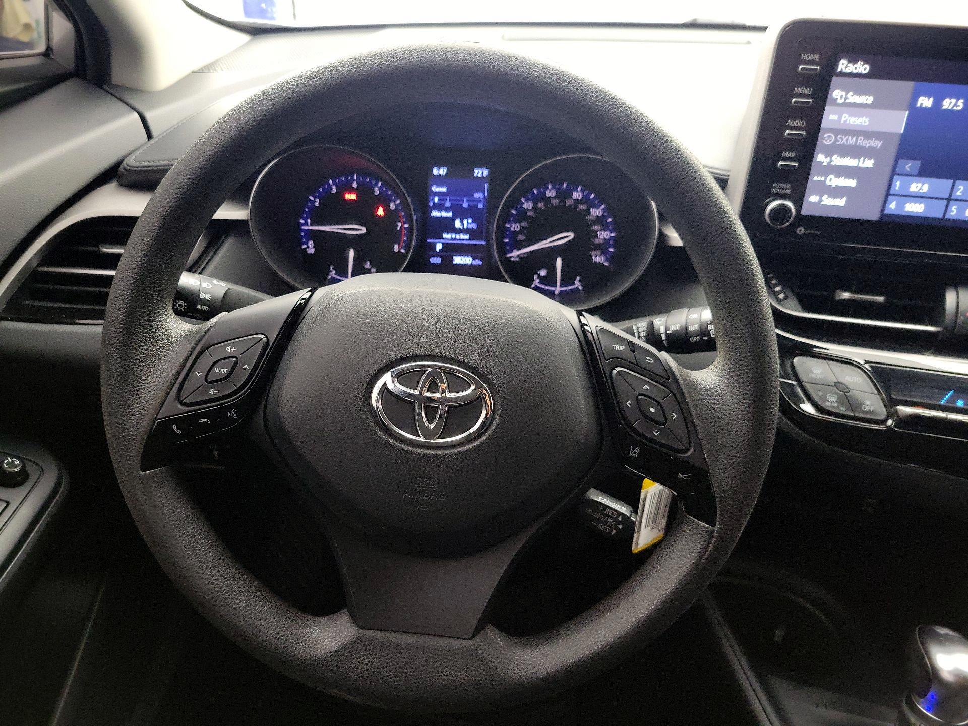 Thumbnail: 2020 Toyota C-HR - 10