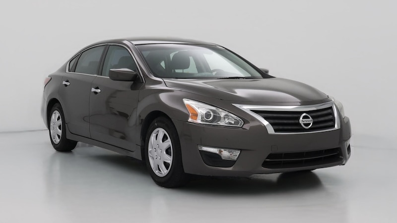 2014 Nissan Altima S Hero Image