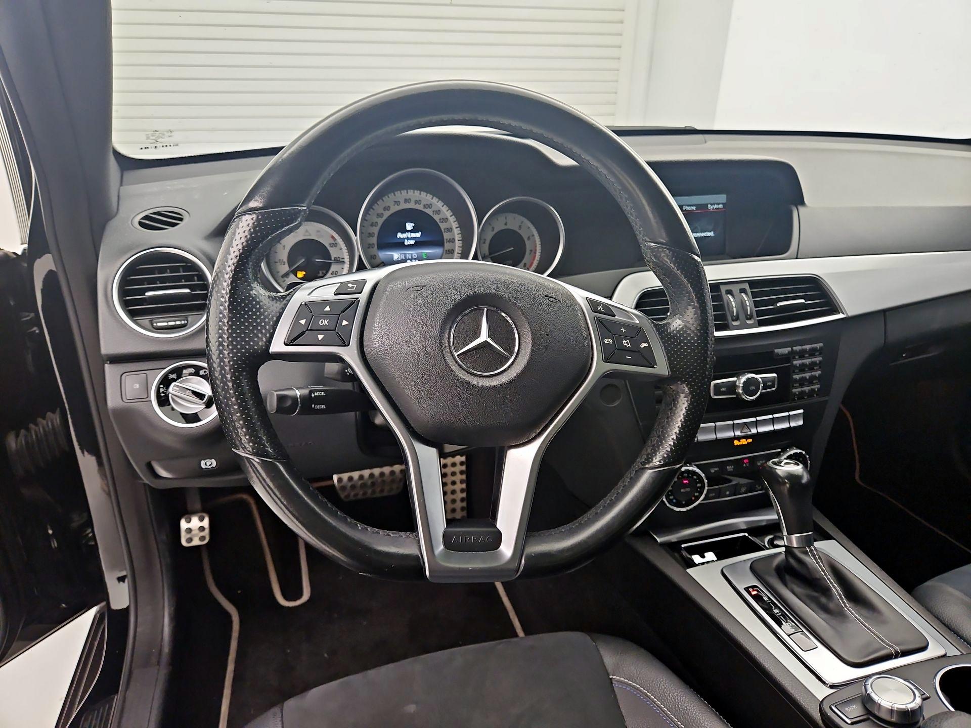Thumbnail: 2015 Mercedes-Benz C-Class - 10