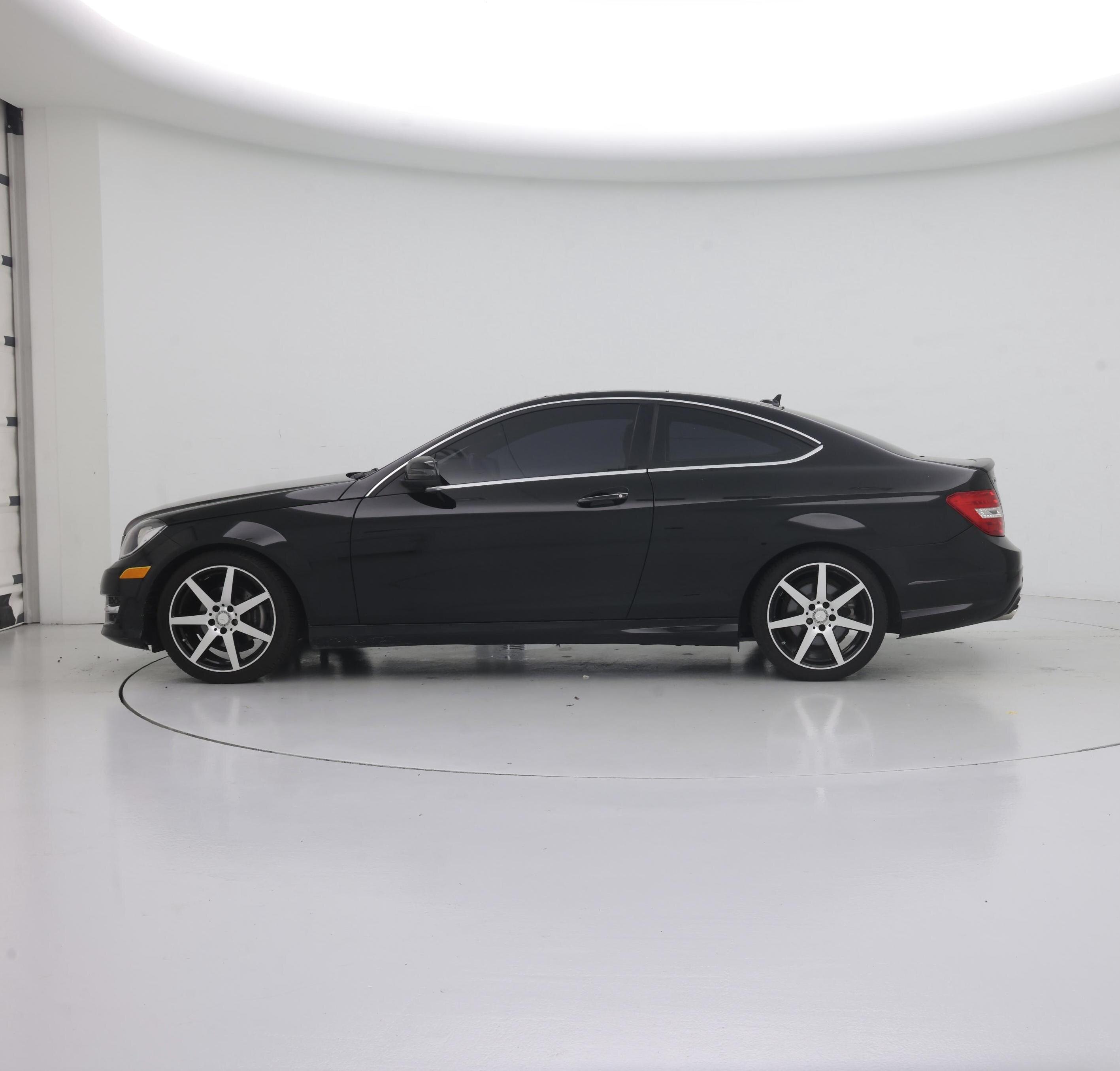Thumbnail: 2015 Mercedes-Benz C-Class - 3